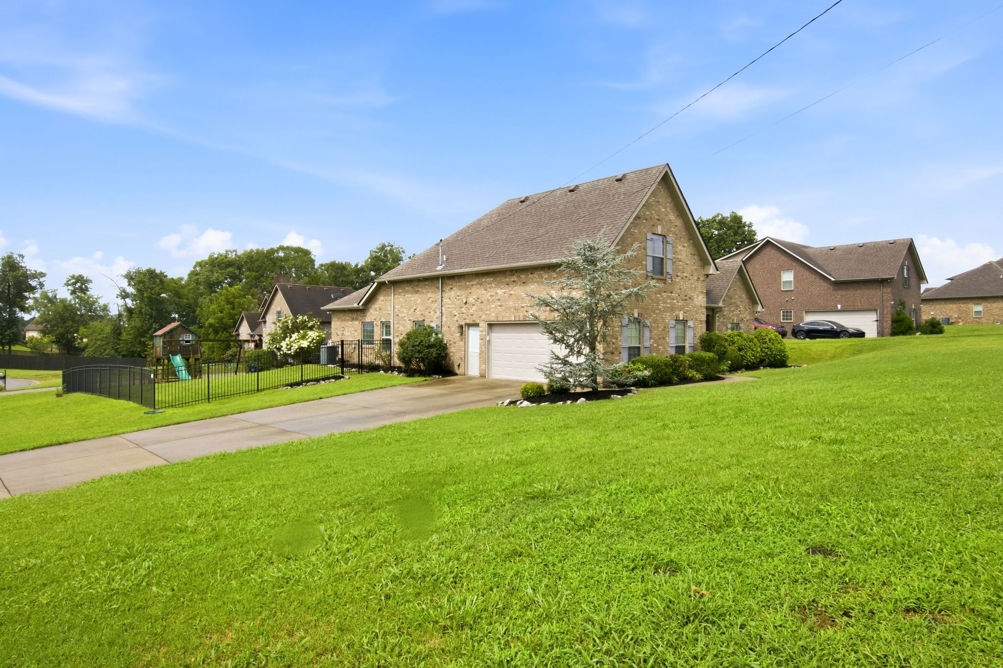 1301 Rivercrest Dr Property Photo 34