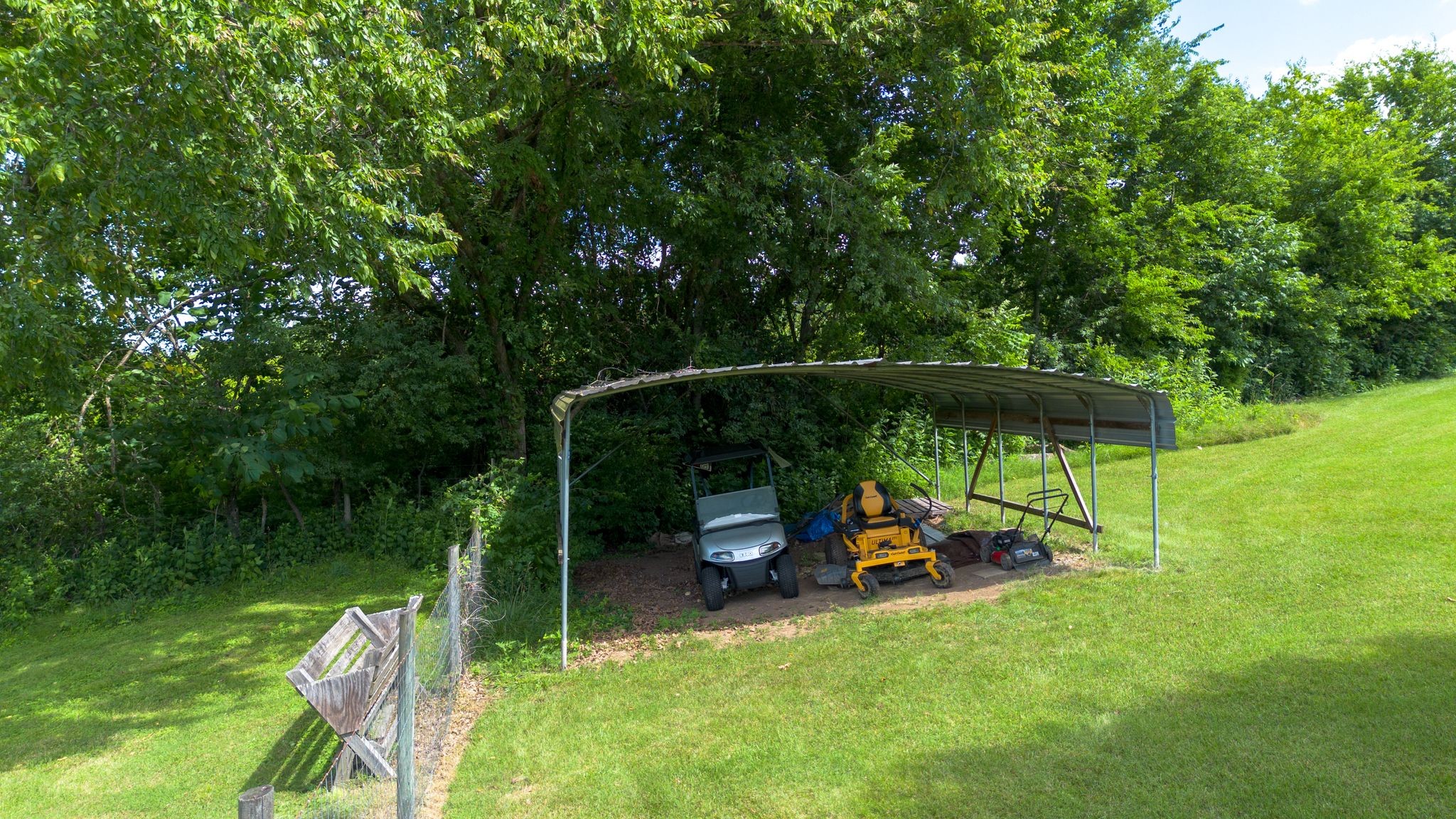 812 New Shackle Island Rd Property Photo 50