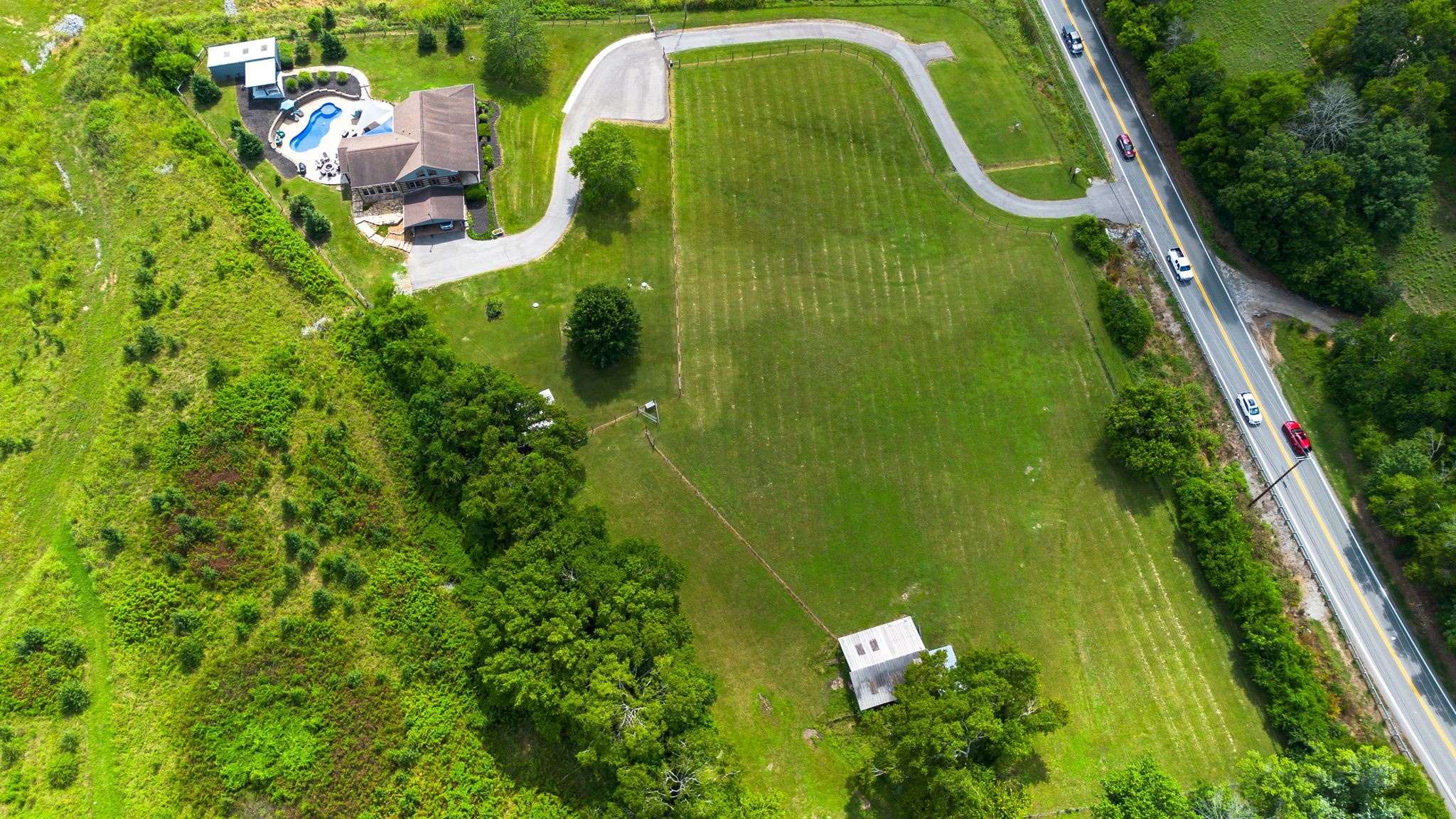 812 New Shackle Island Rd Property Photo 71