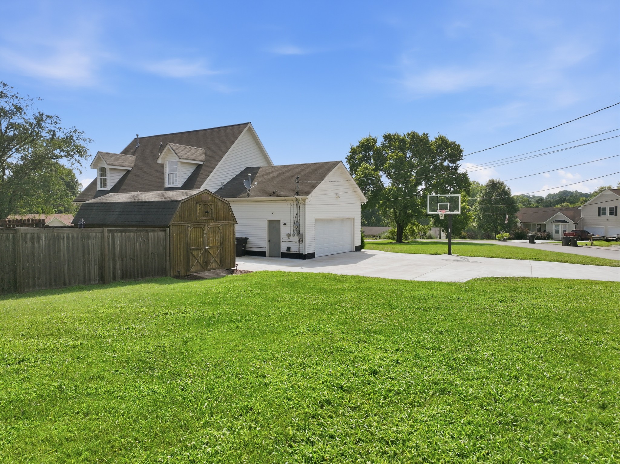 1504 Bradshaw Dr Property Photo 39