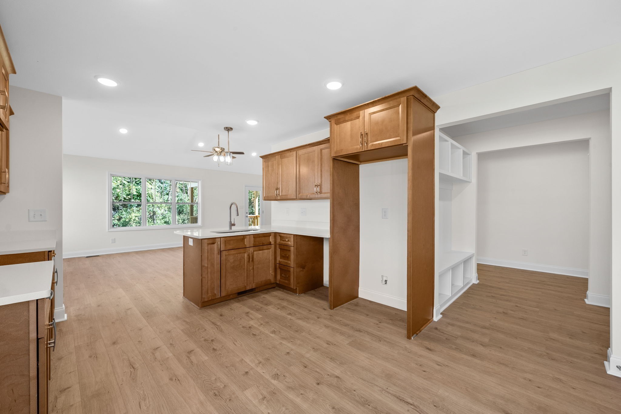 1220 Iris Glen Drive Property Photo 8