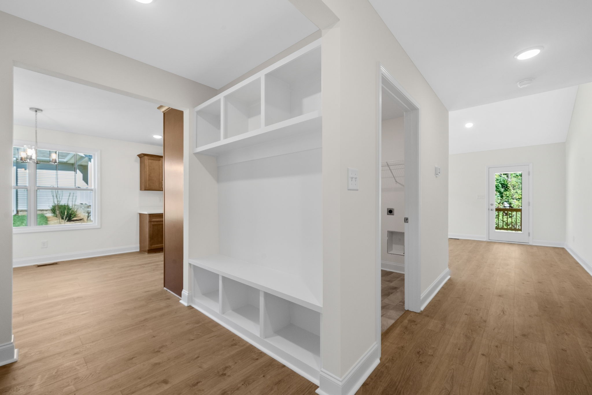 1220 Iris Glen Drive Property Photo 14