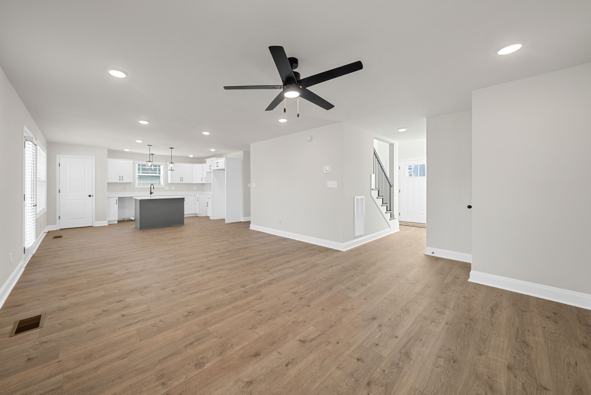 1227 Iris Glen Drive Property Photo 10