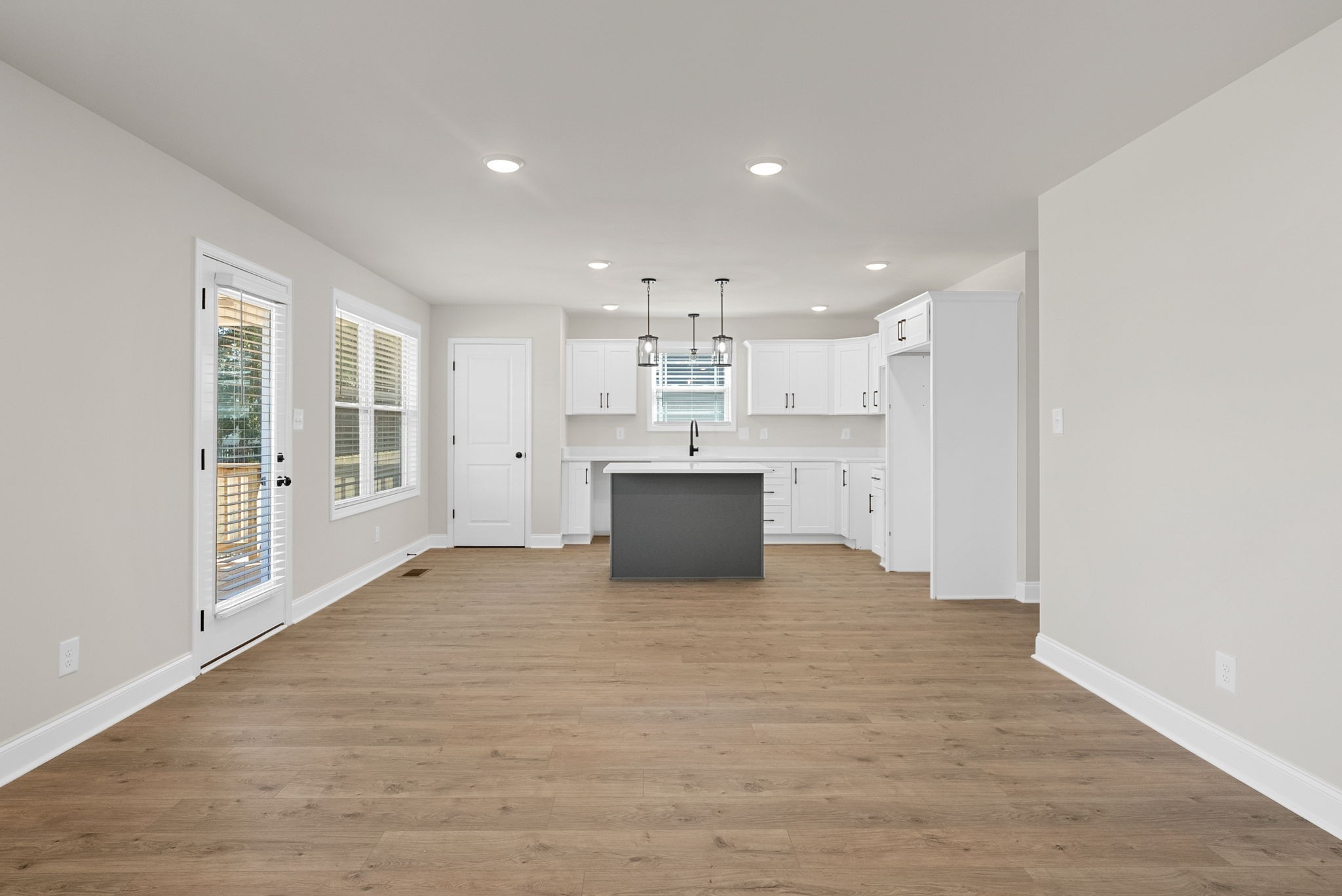 1227 Iris Glen Drive Property Photo 11