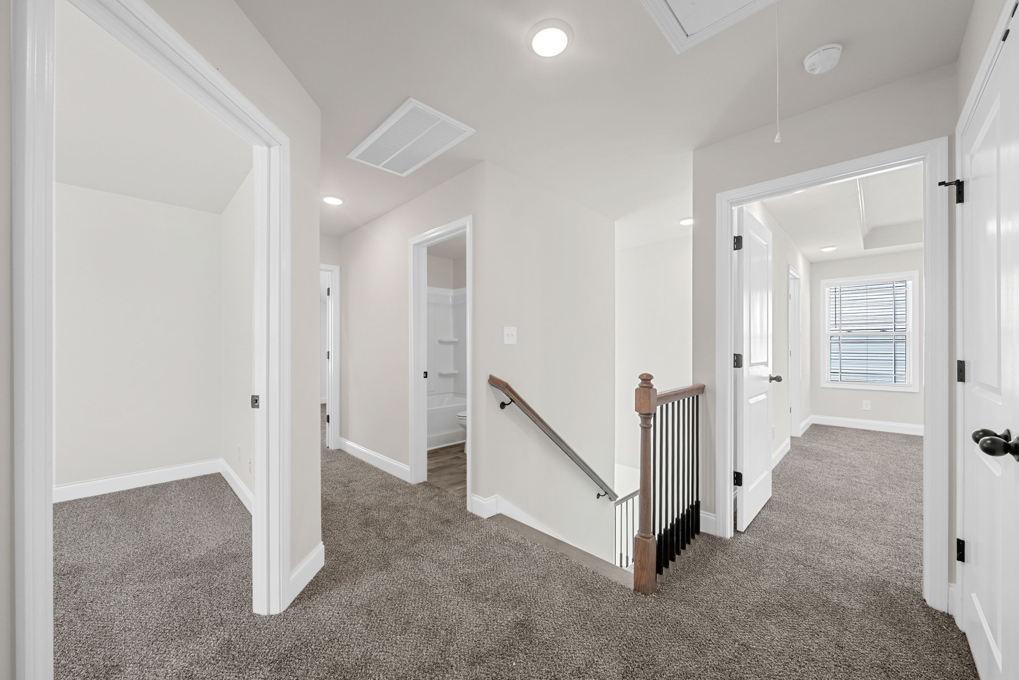 1227 Iris Glen Drive Property Photo 13
