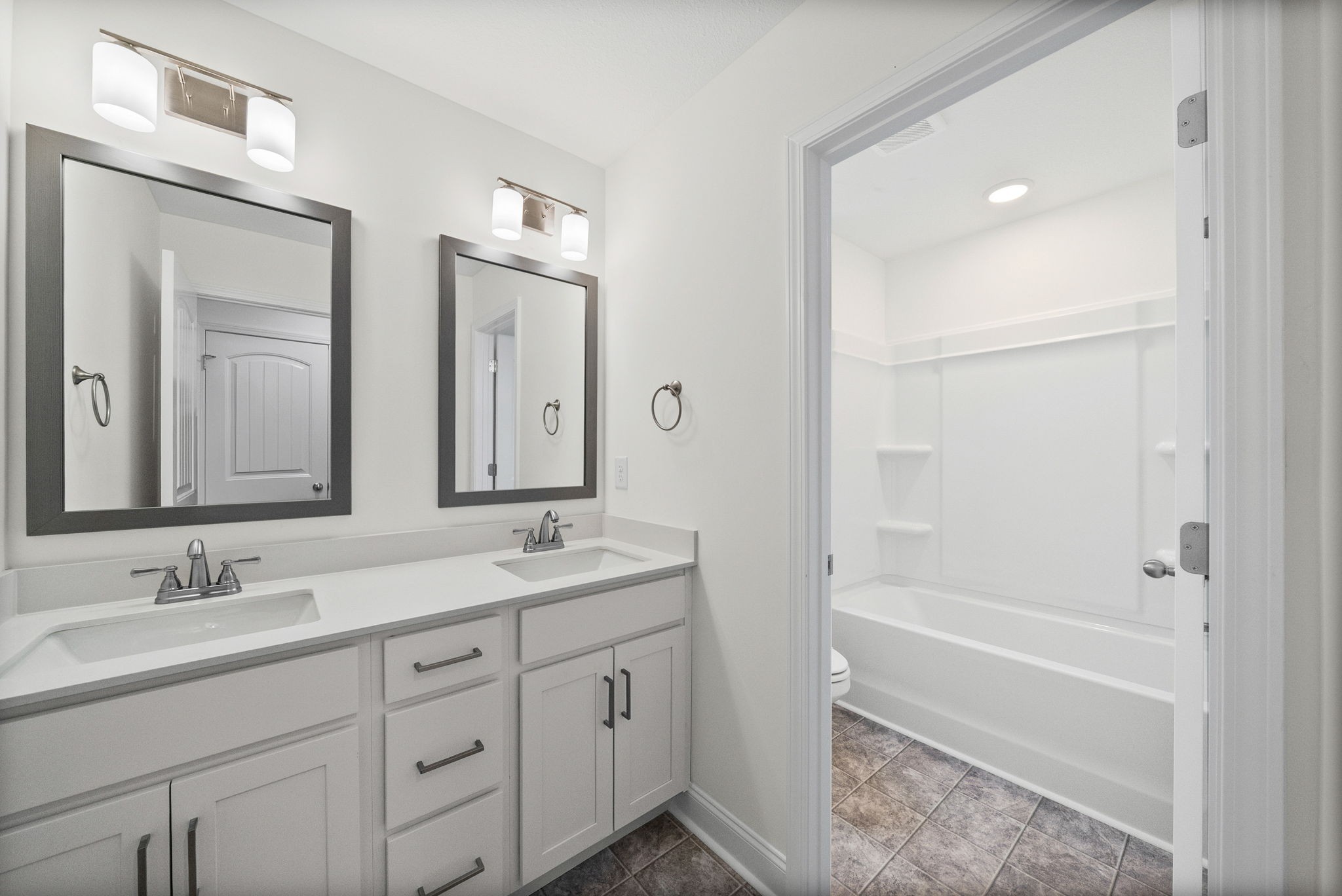 1231 Iris Glen Drive Property Photo 30