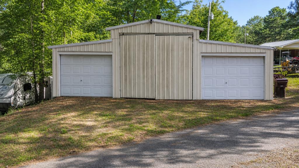 165 Smith Ln Property Photo 31