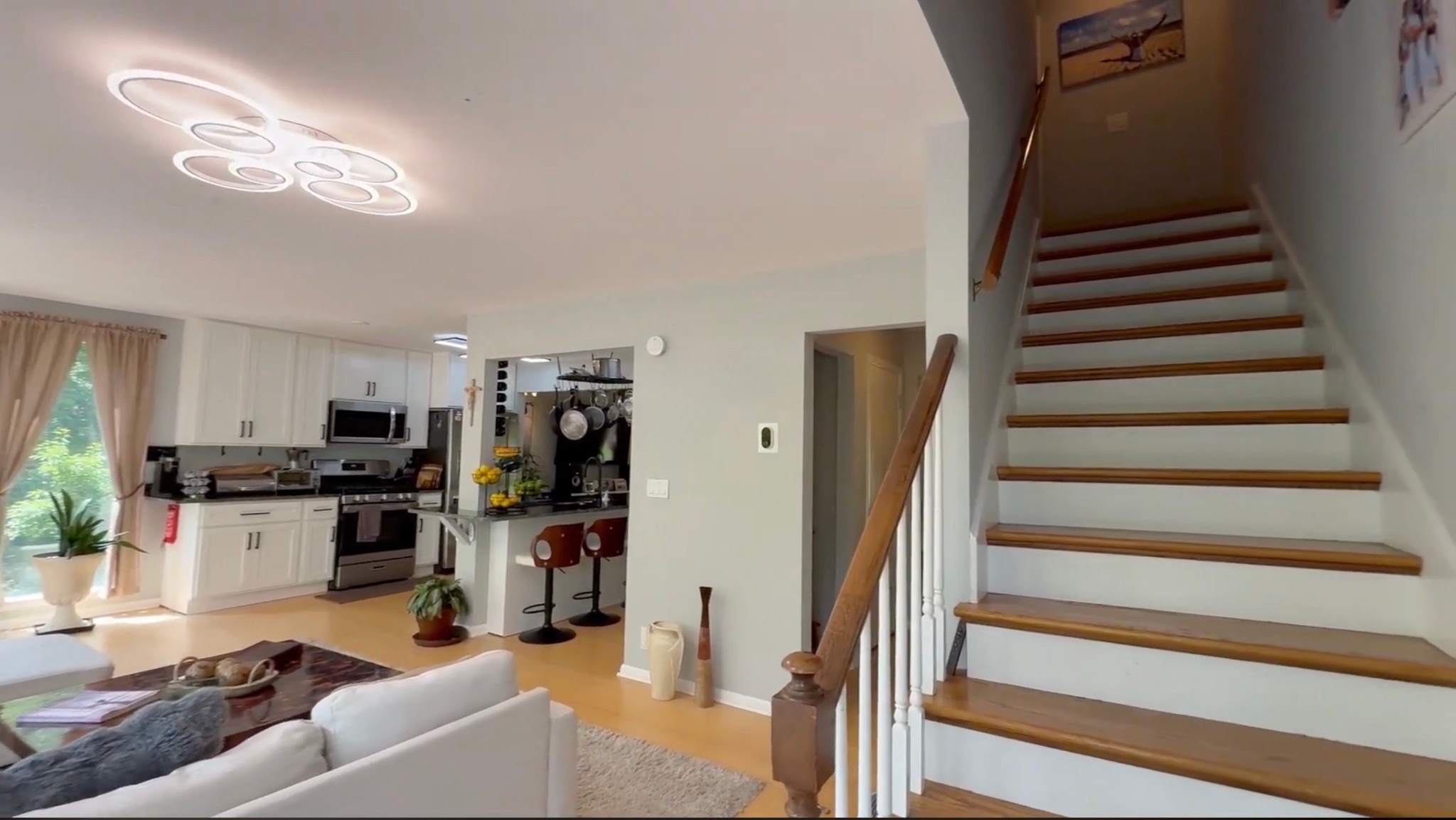1203 Saxon Drive Property Photo 13