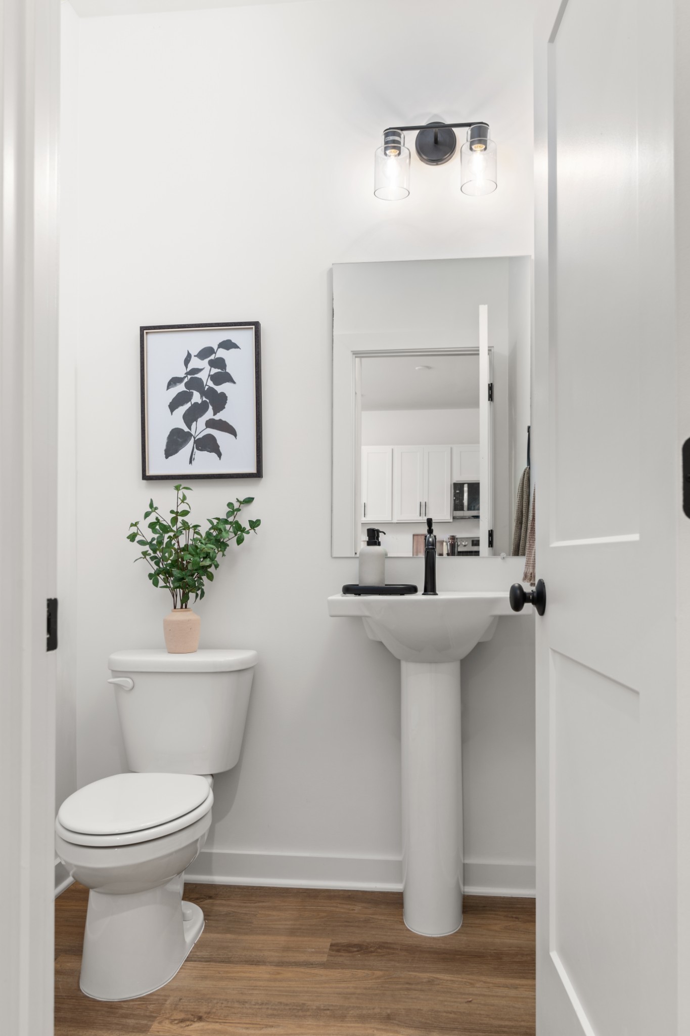 1100 Marlowe Lndg Property Photo 8