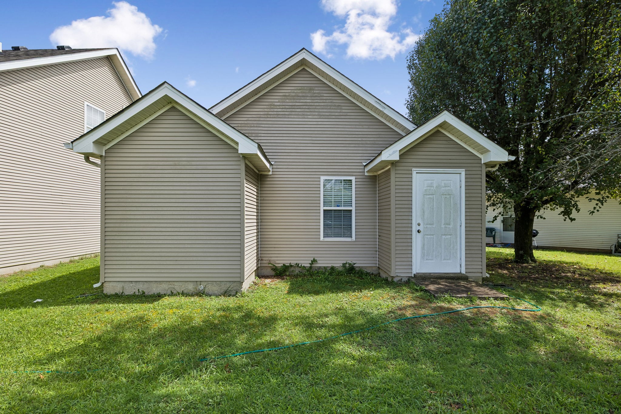1419 Rochester Dr Property Photo 25