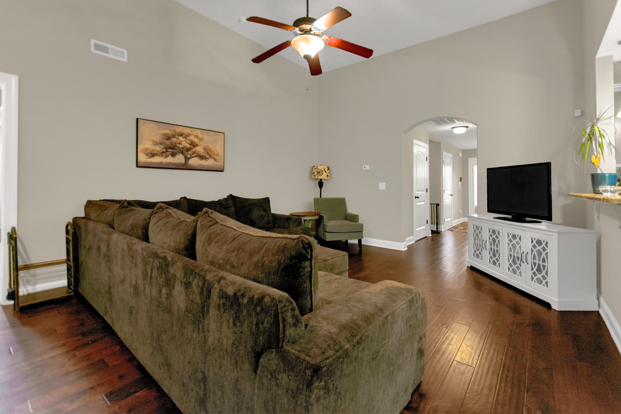 1907 Sunset Meadows Way Property Photo 4