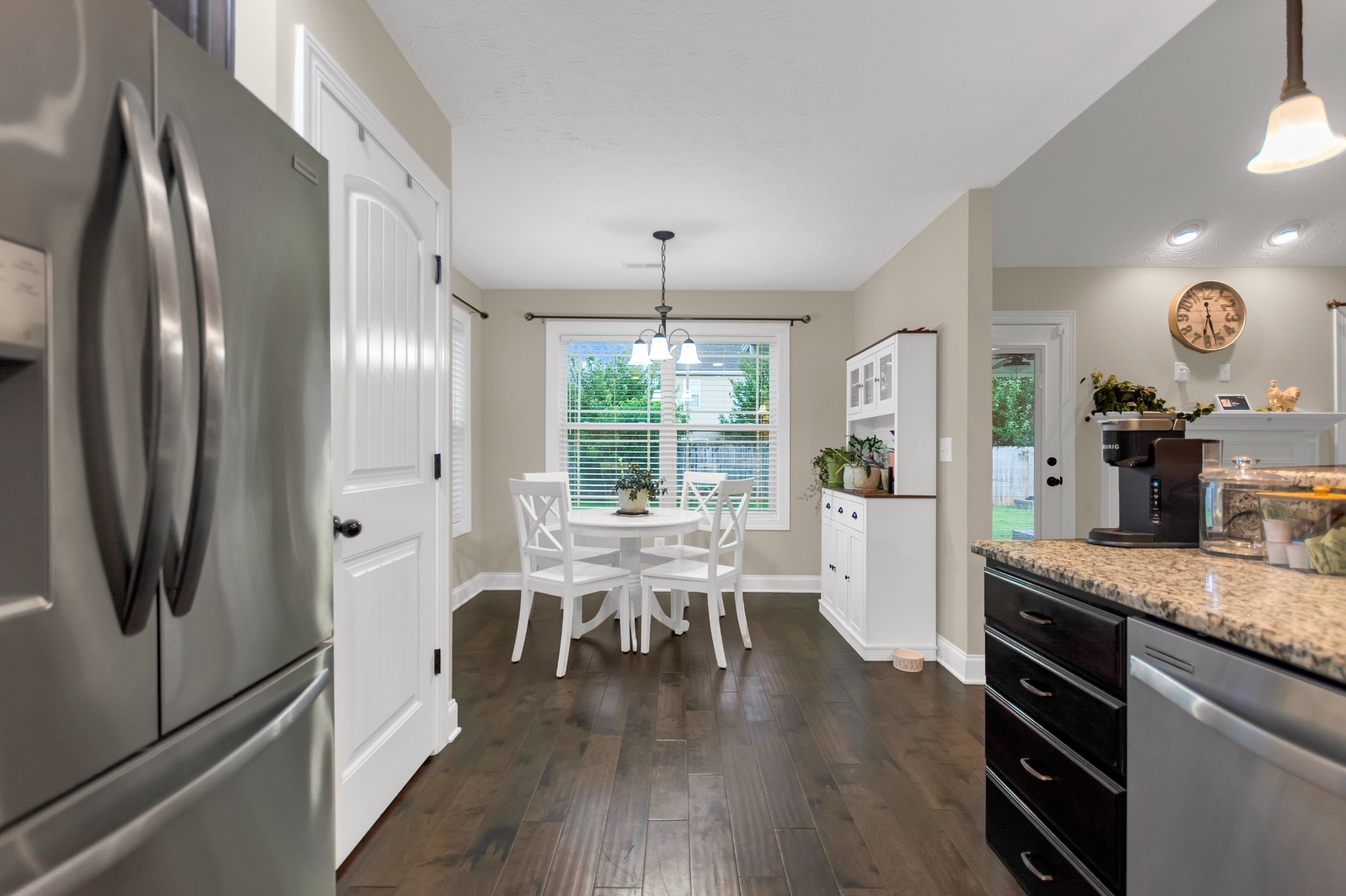 1907 Sunset Meadows Way Property Photo 8