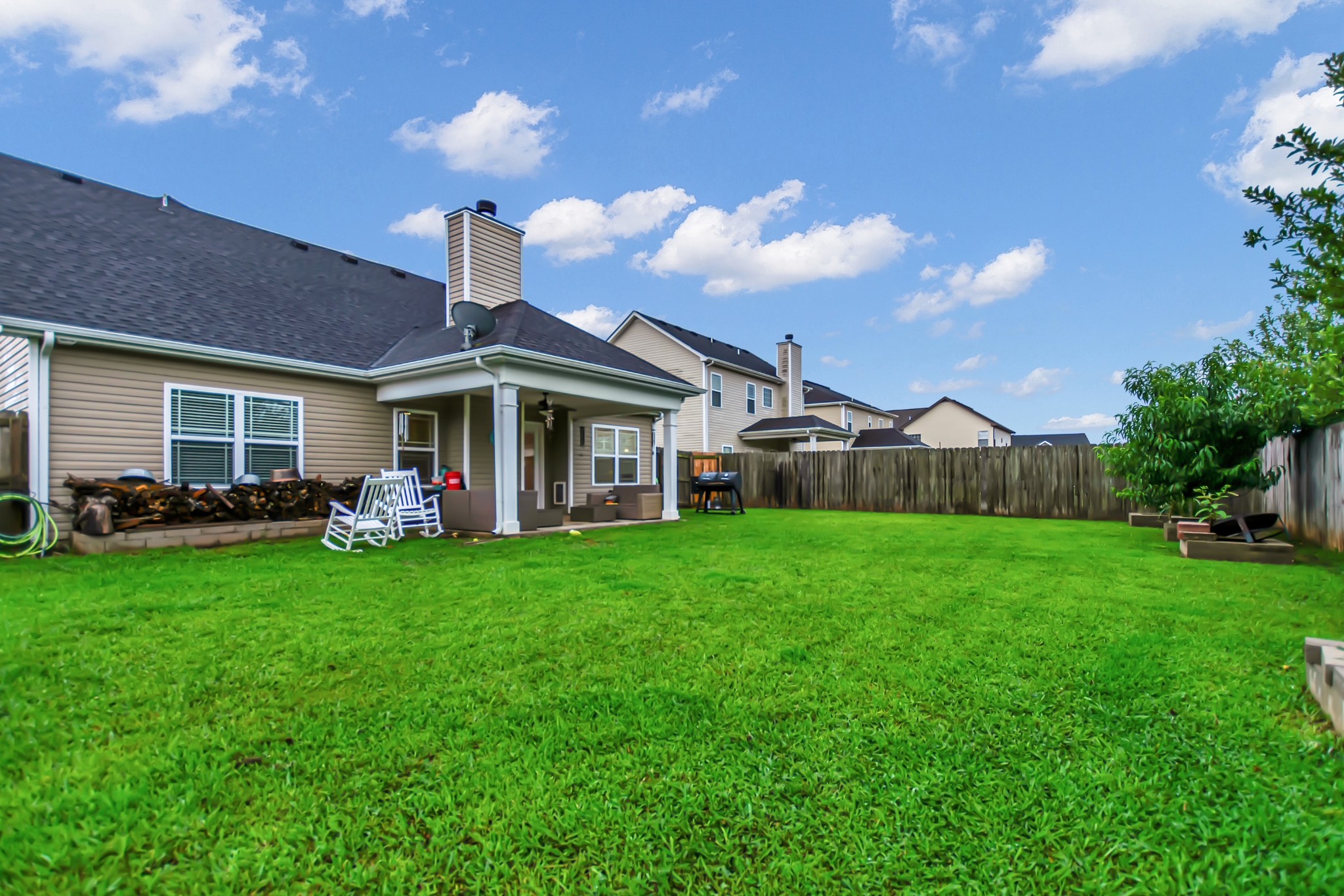 1907 Sunset Meadows Way Property Photo 24