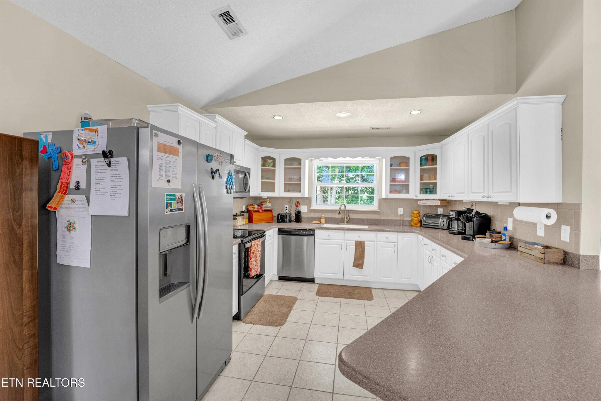 541 Sandy Springs Rd Property Photo 18