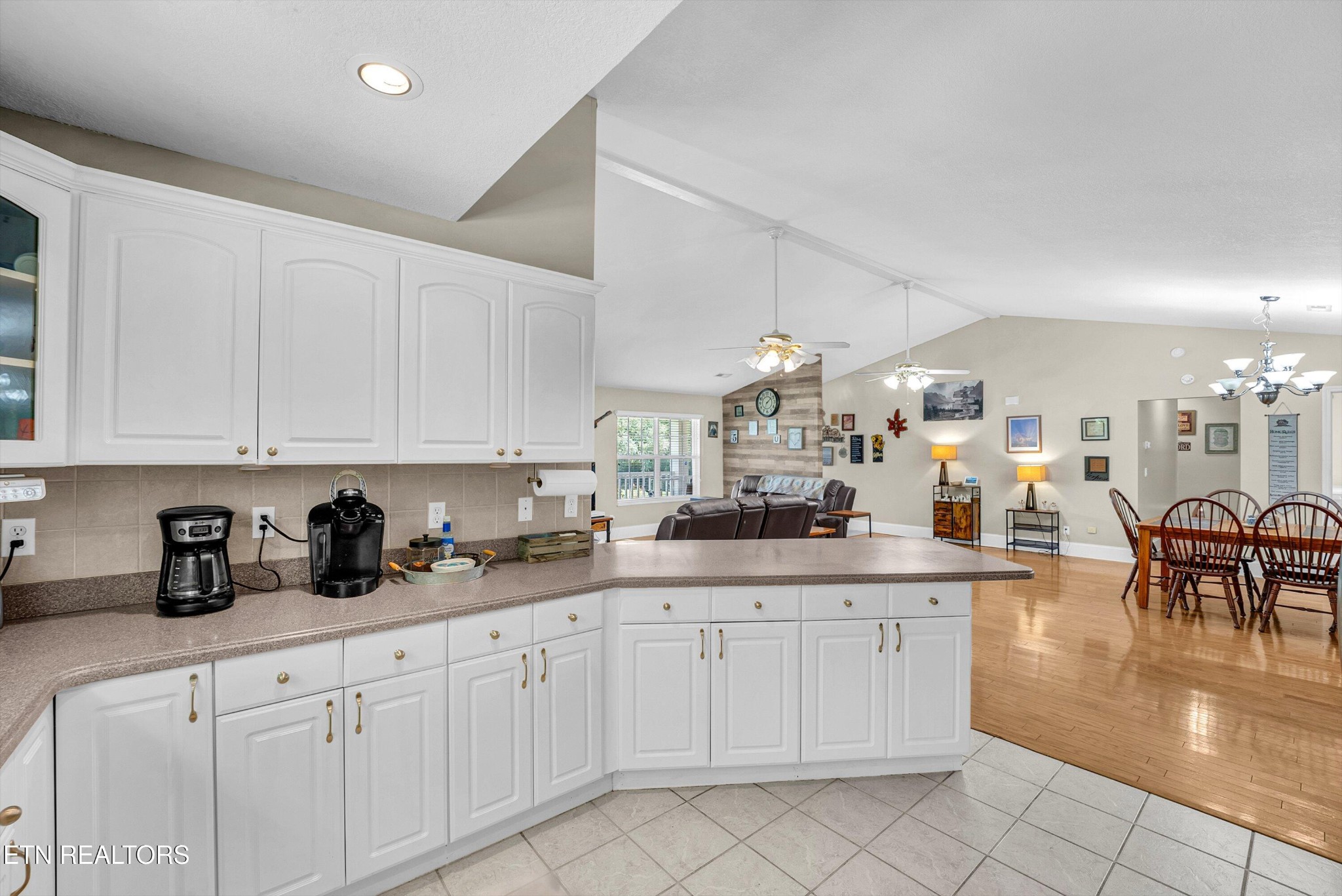 541 Sandy Springs Rd Property Photo 20