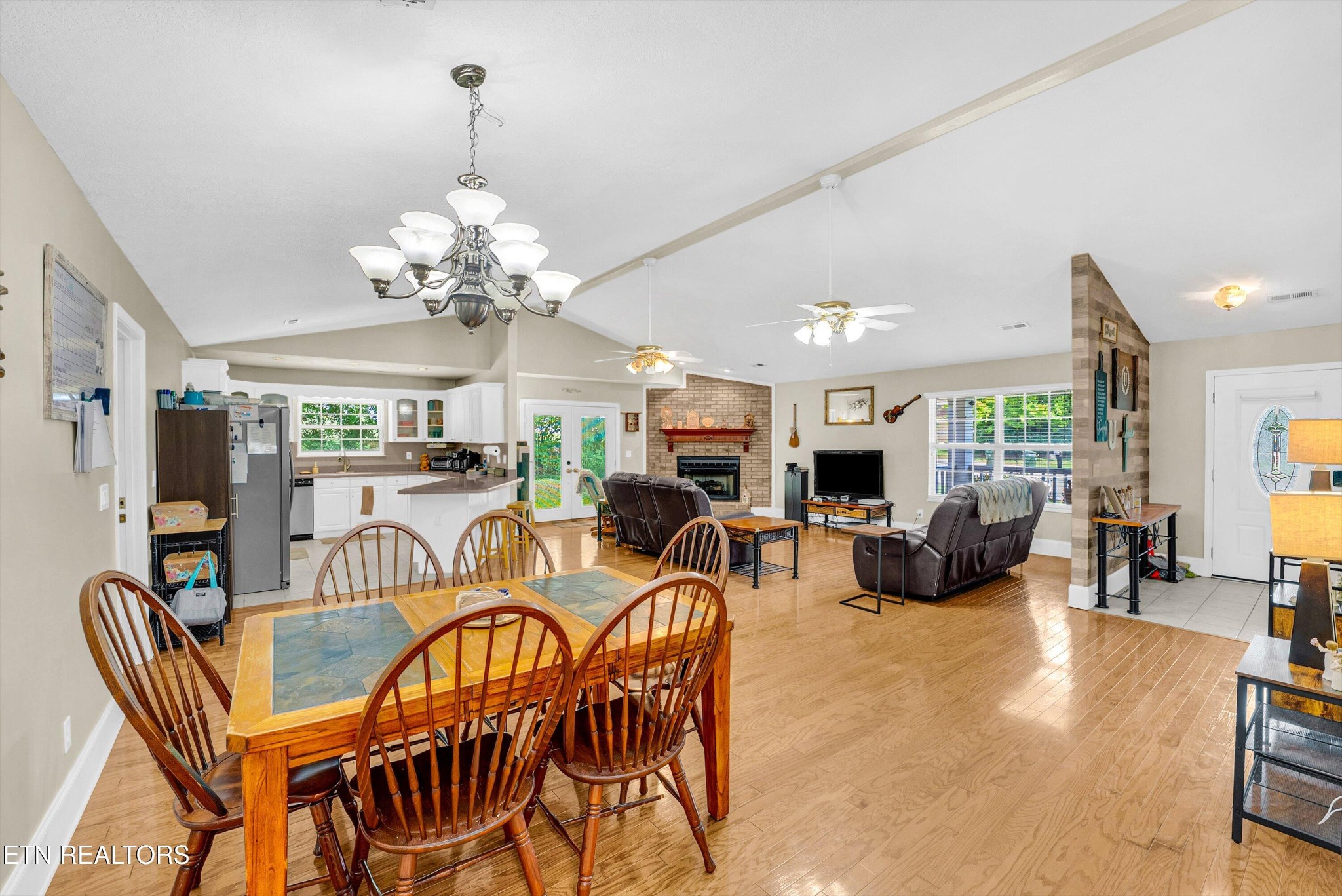541 Sandy Springs Rd Property Photo 24