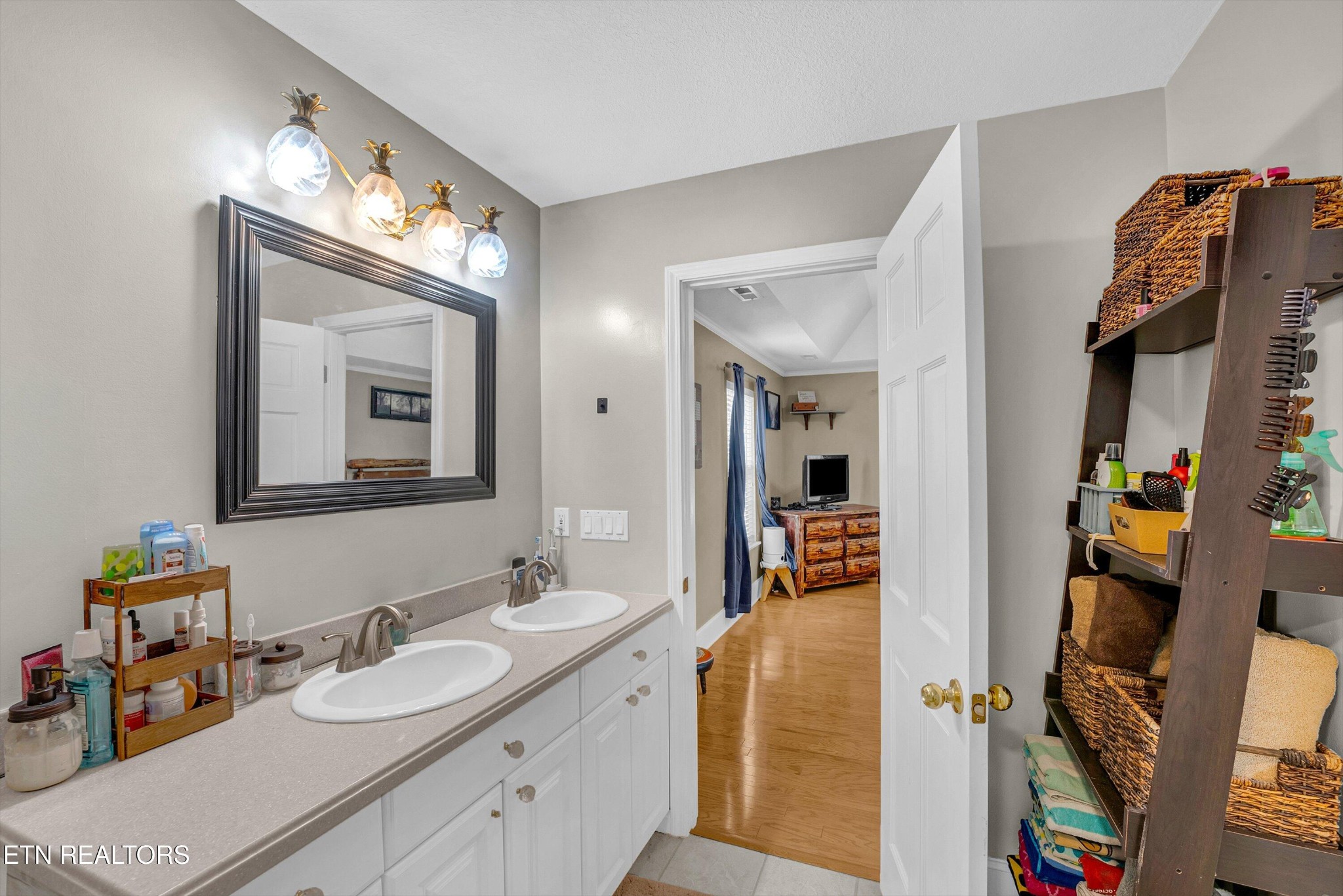 541 Sandy Springs Rd Property Photo 30