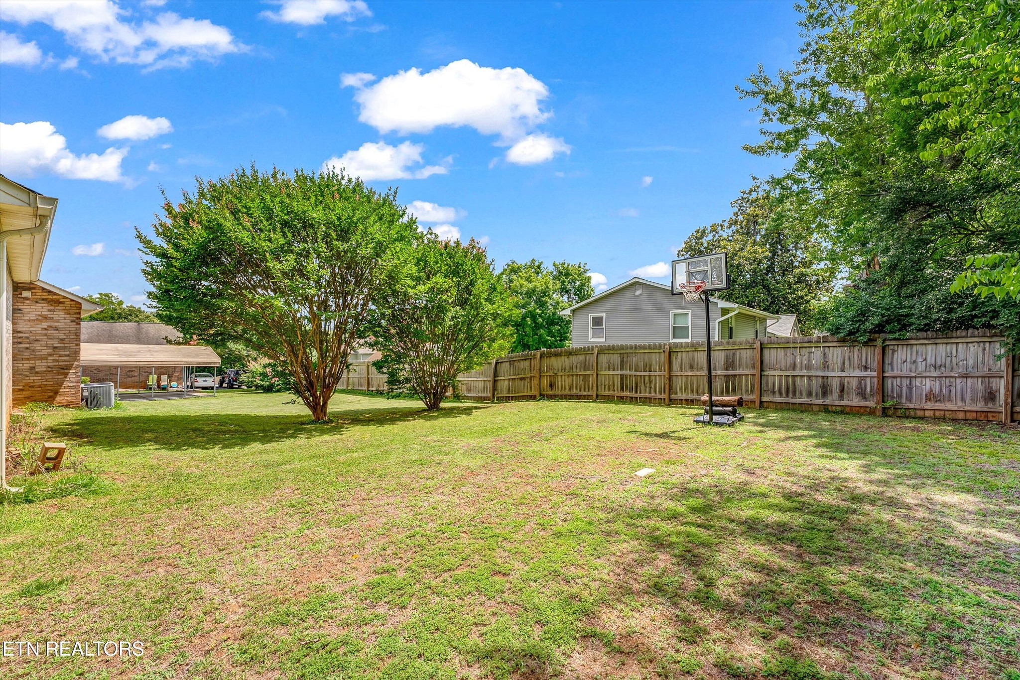 541 Sandy Springs Rd Property Photo 58