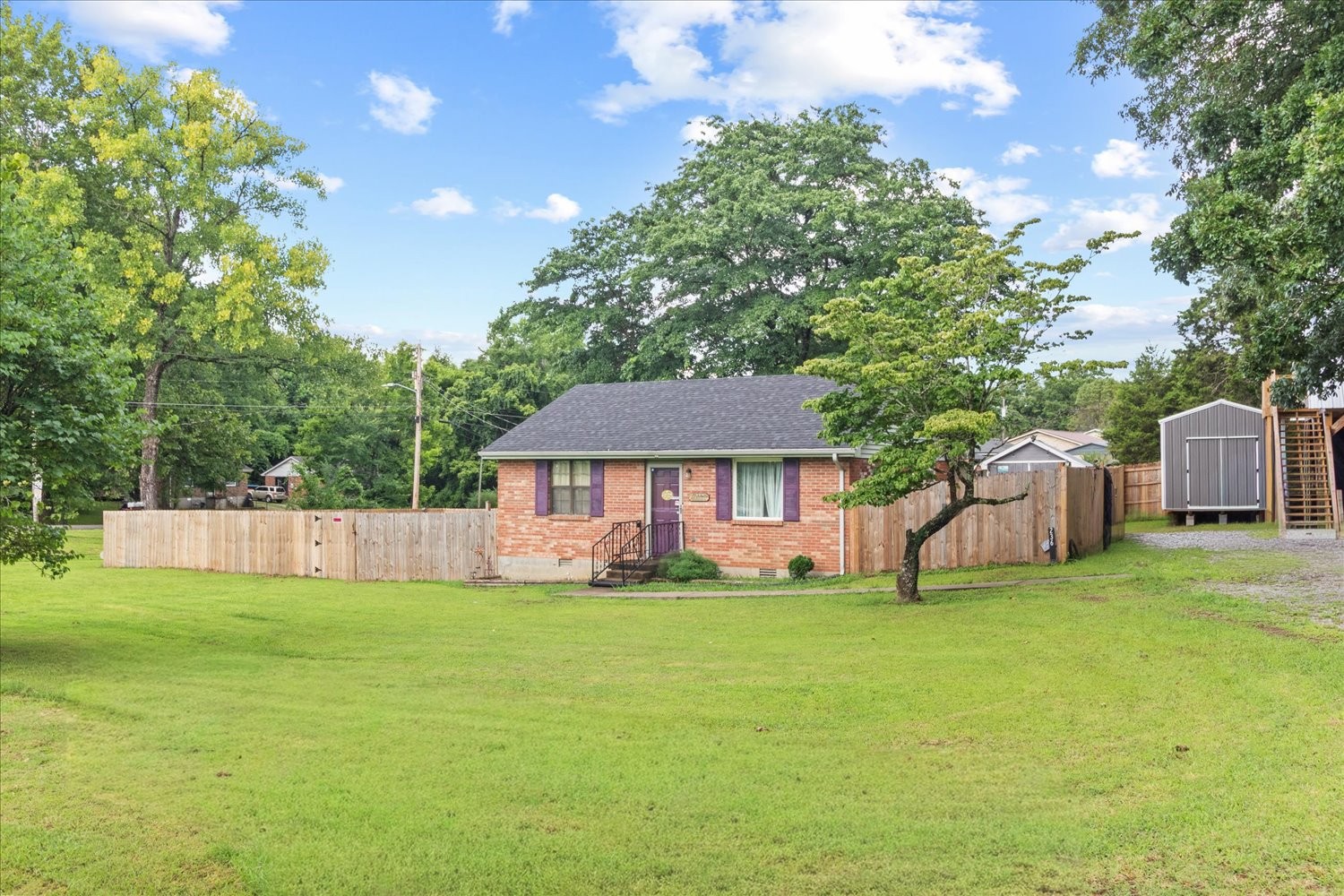 236 Tennsco Dr Property Photo 1
