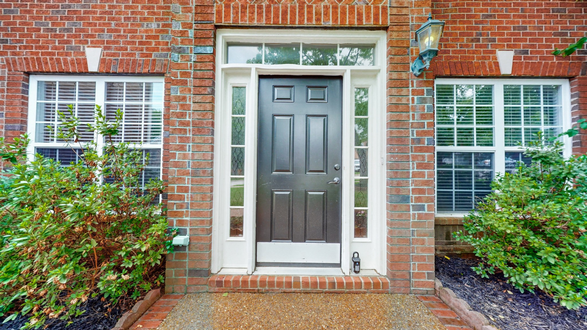 1209 Limerick Ln Property Photo 4