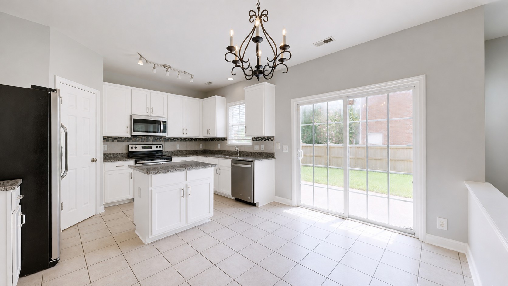1209 Limerick Ln Property Photo 10