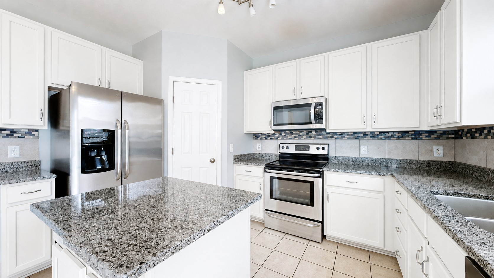 1209 Limerick Ln Property Photo 15