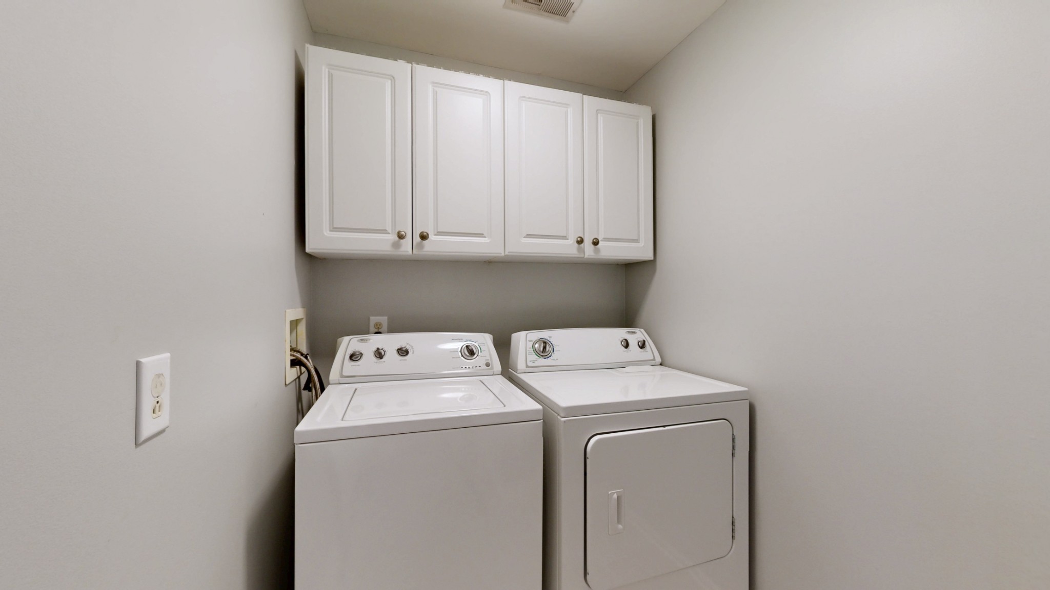1209 Limerick Ln Property Photo 24