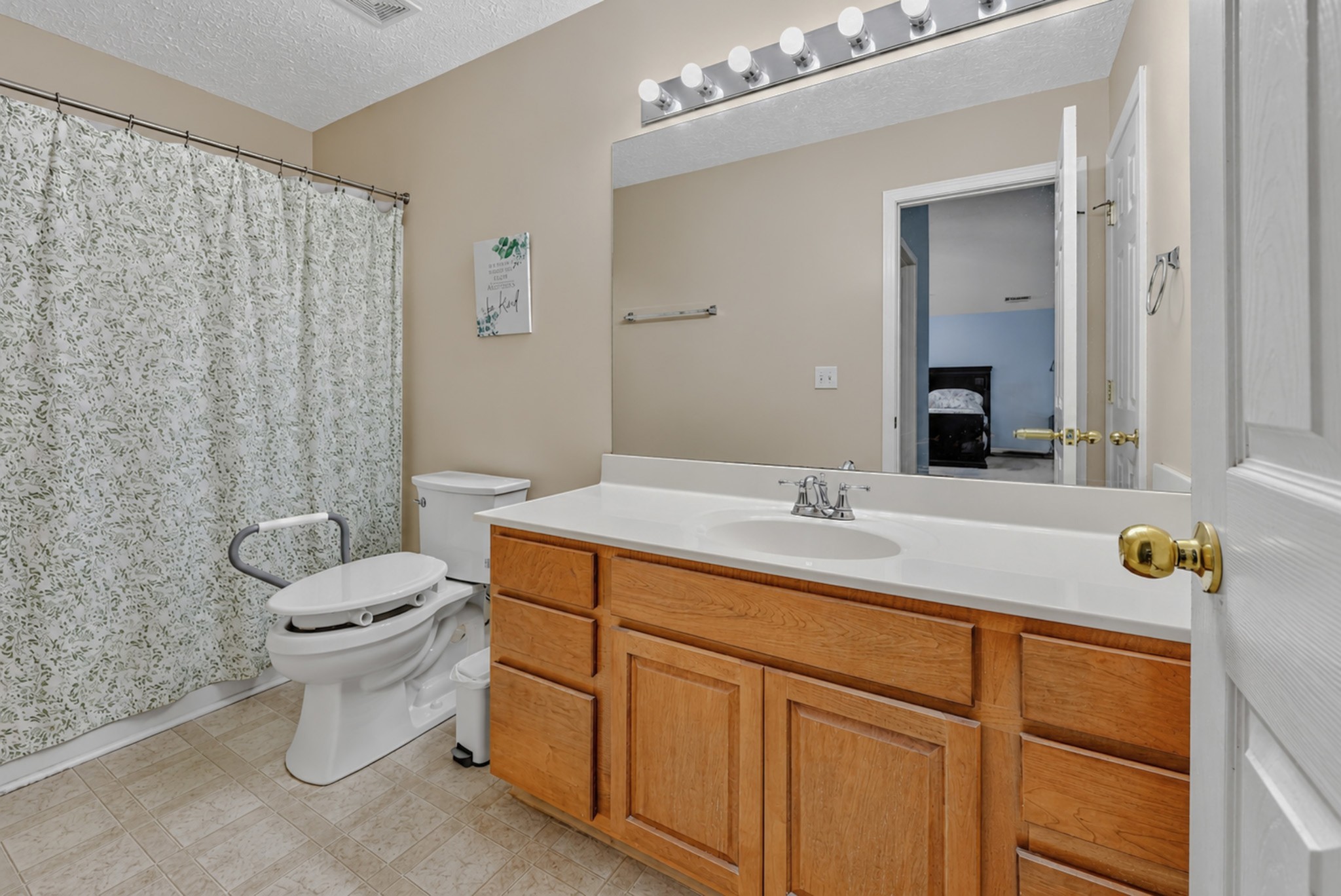 501 Scotts Creek Trl Property Photo 27
