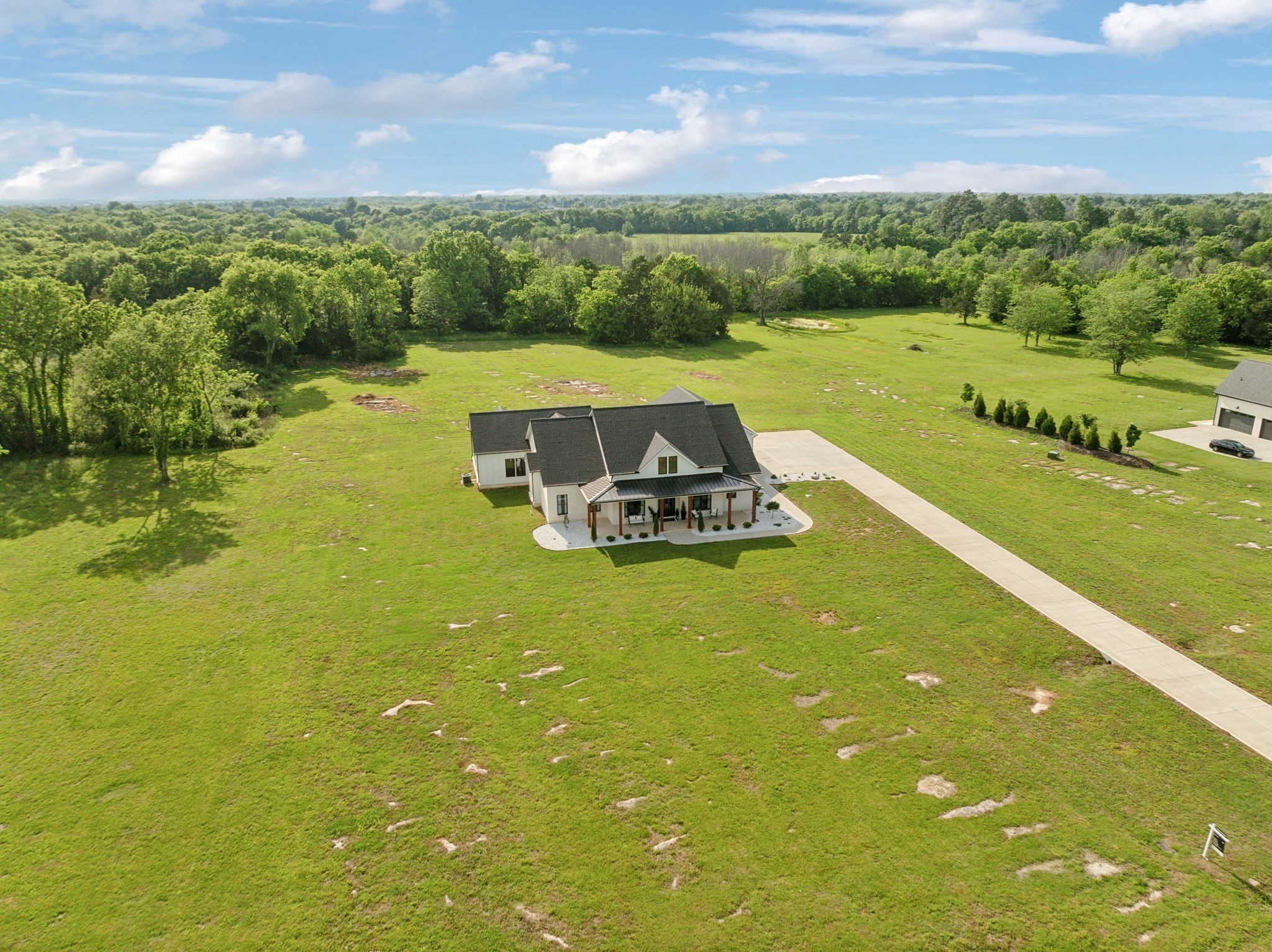 2648 Wilson Overall Rd Property Photo 1