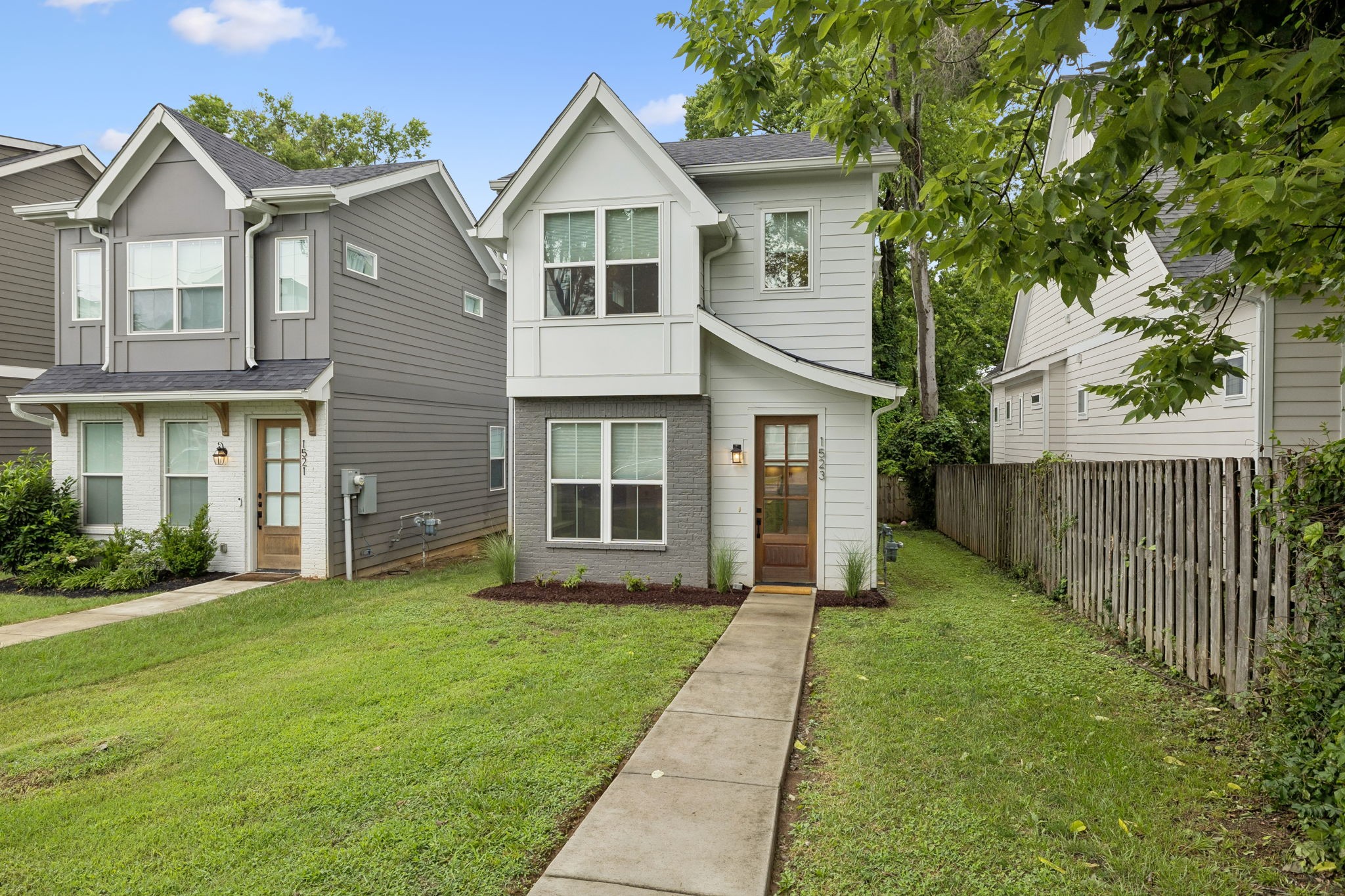 1523 Ward Avenue Property Photo 1
