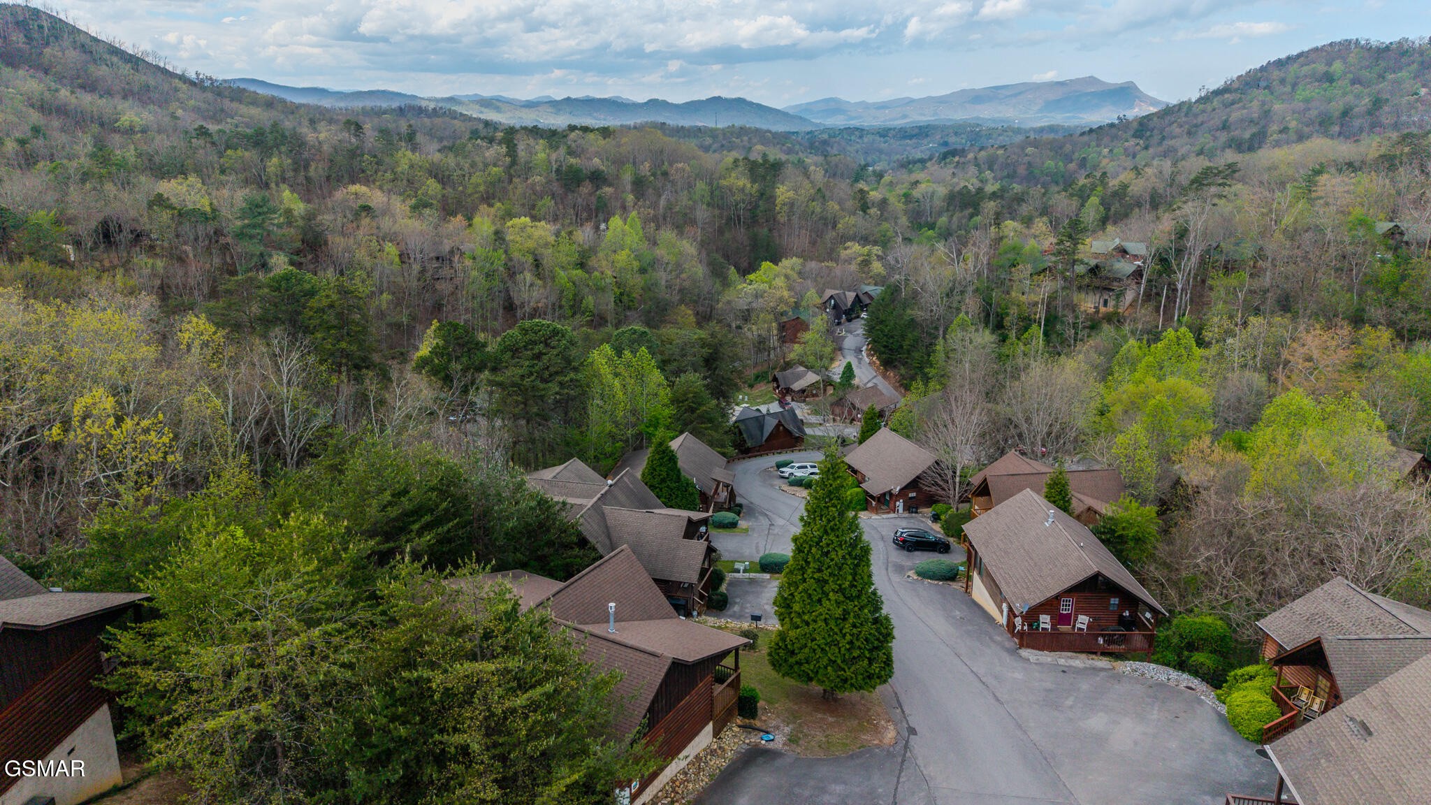 1624 Pinewood Way Property Photo 8