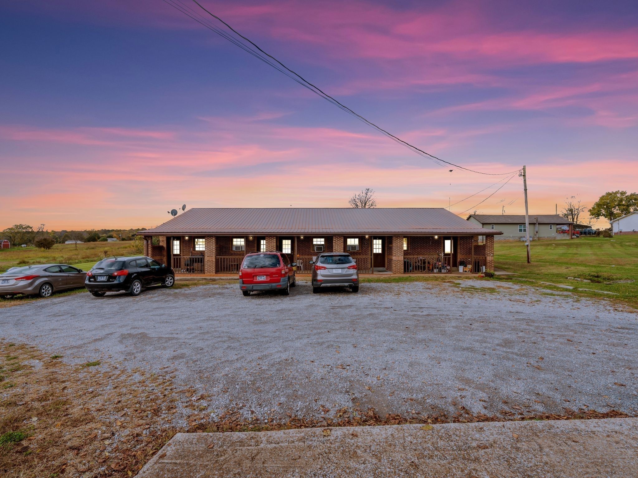4921 Highway 48, N Property Photo 1