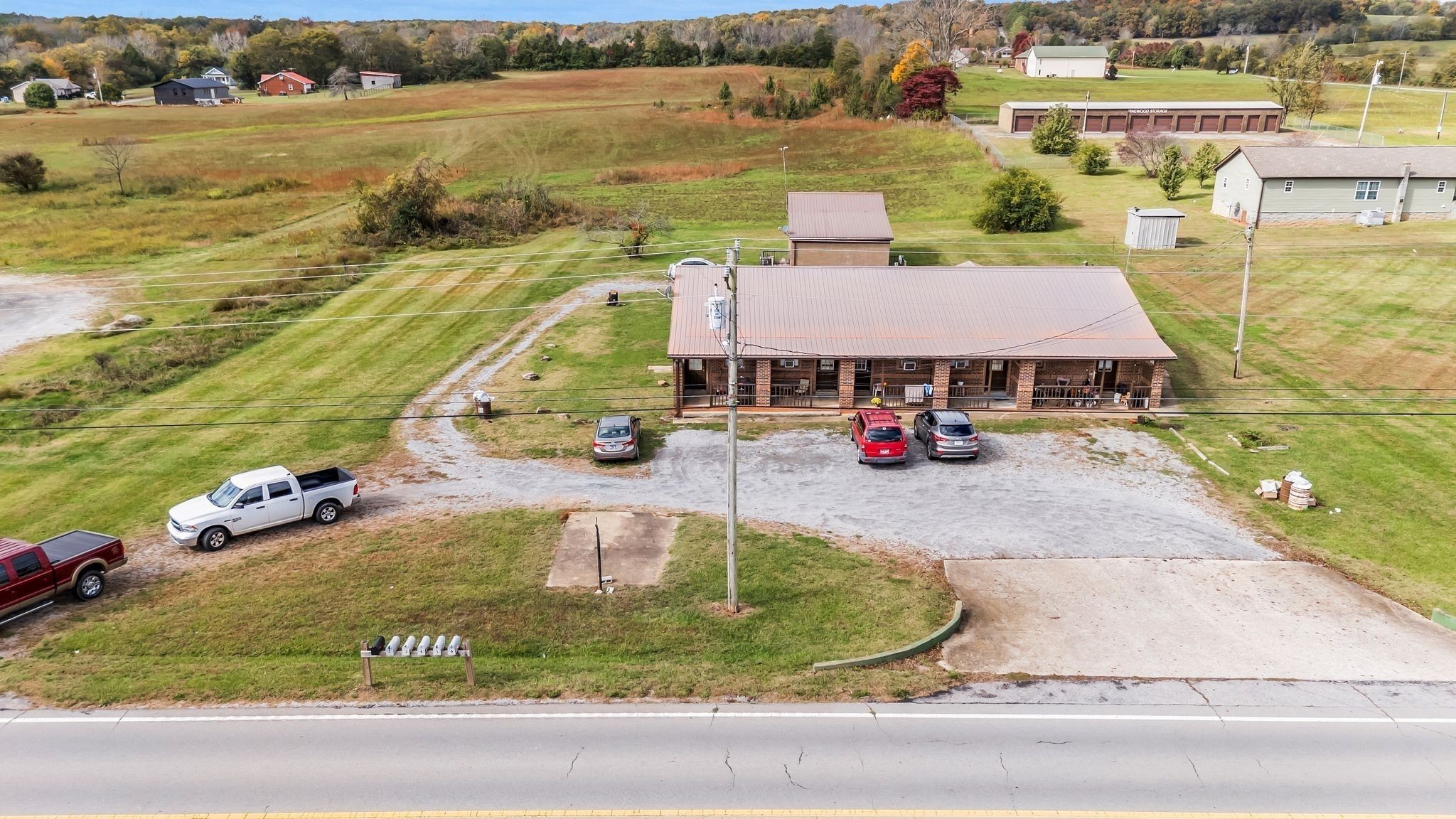 4921 Highway 48, N Property Photo 3