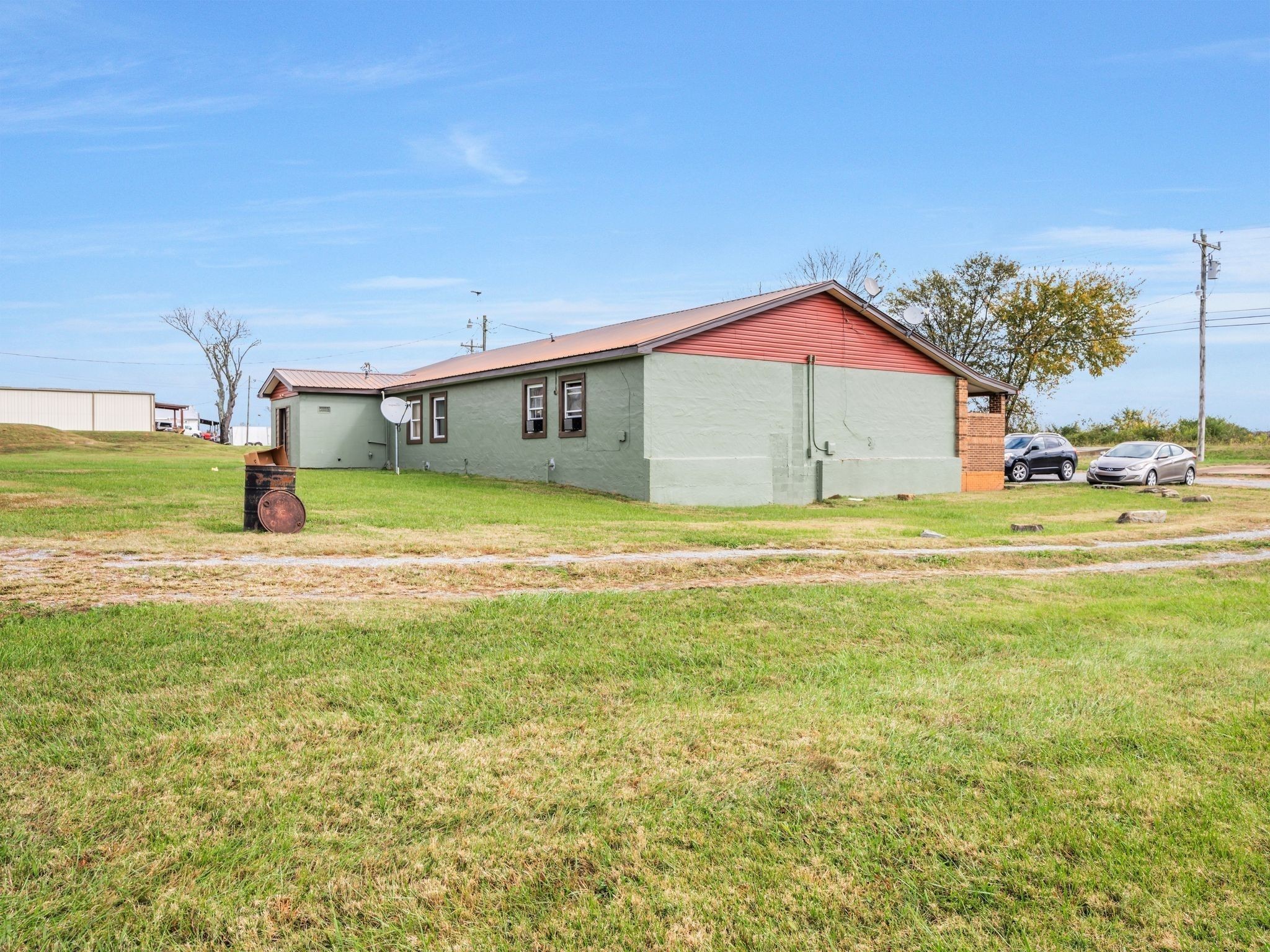 4921 Highway 48, N Property Photo 15