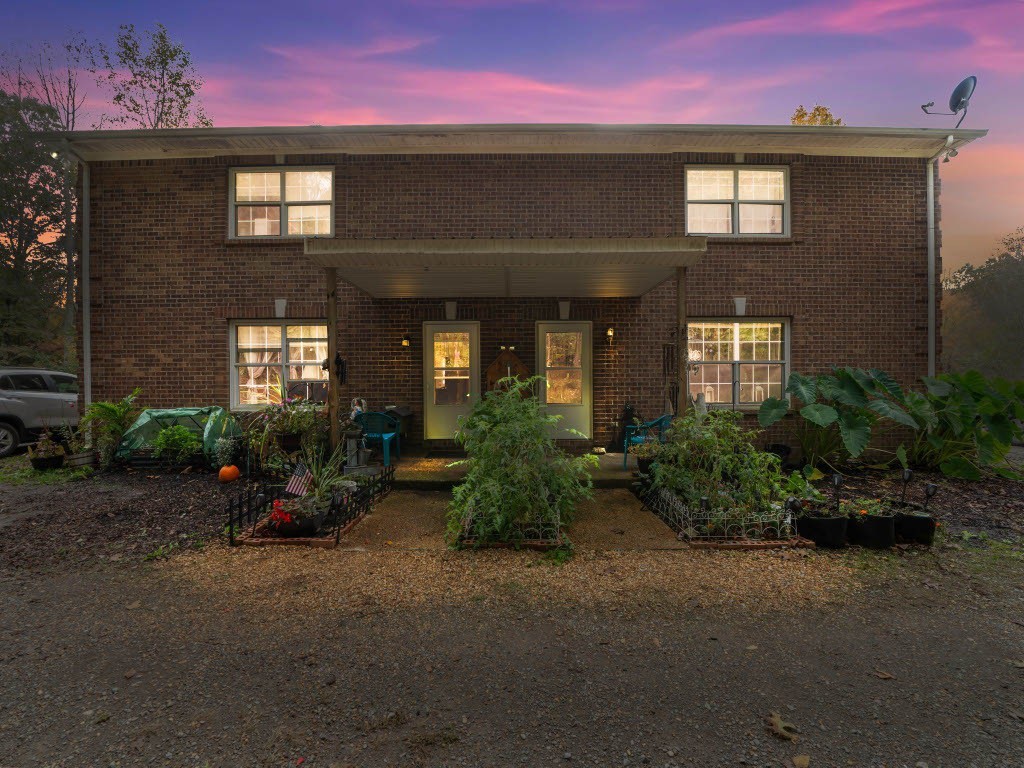 10116 Sneed Pt Property Photo 1
