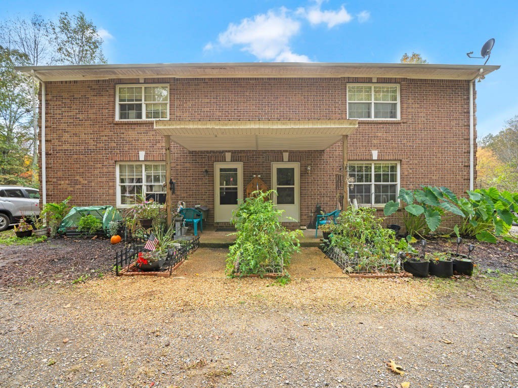 10116 Sneed Pt Property Photo 2