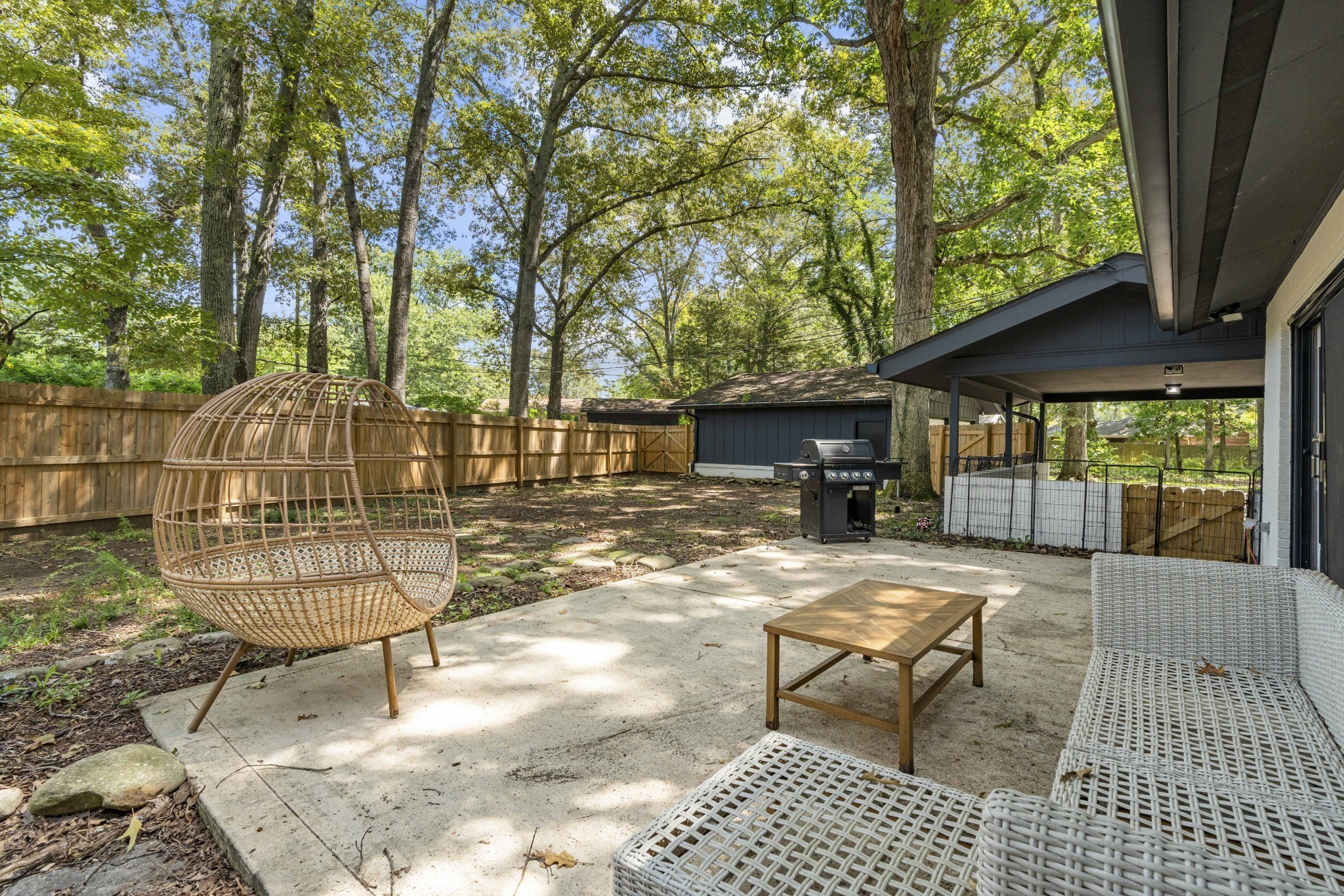 512 Westwood Dr Property Photo 95