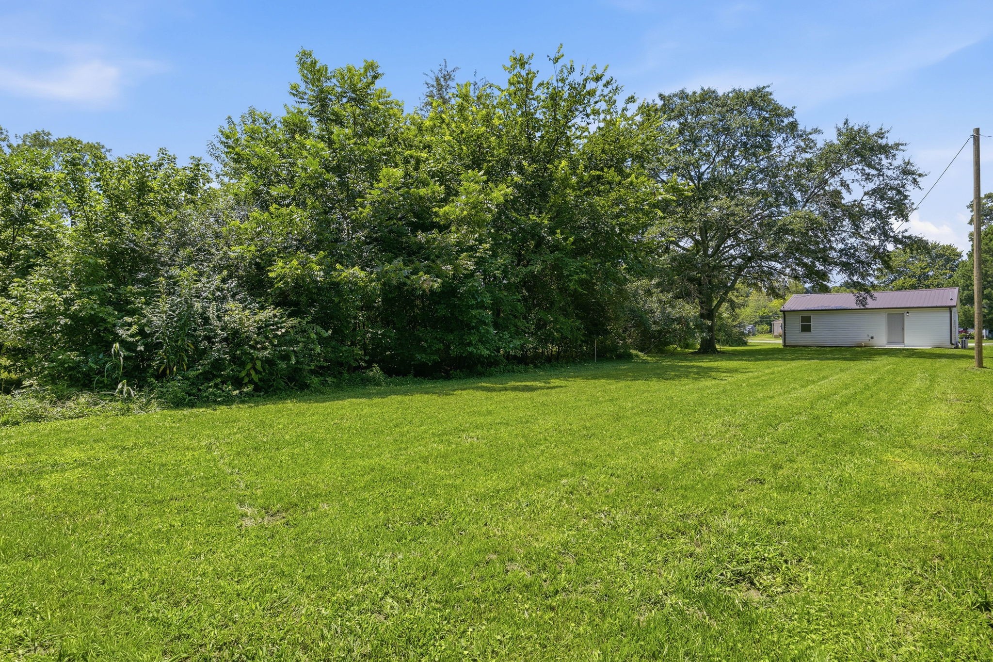 305 S Polk St Property Photo 15