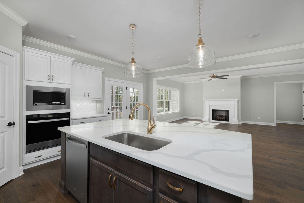 9863 Mayfly Road Property Photo 16