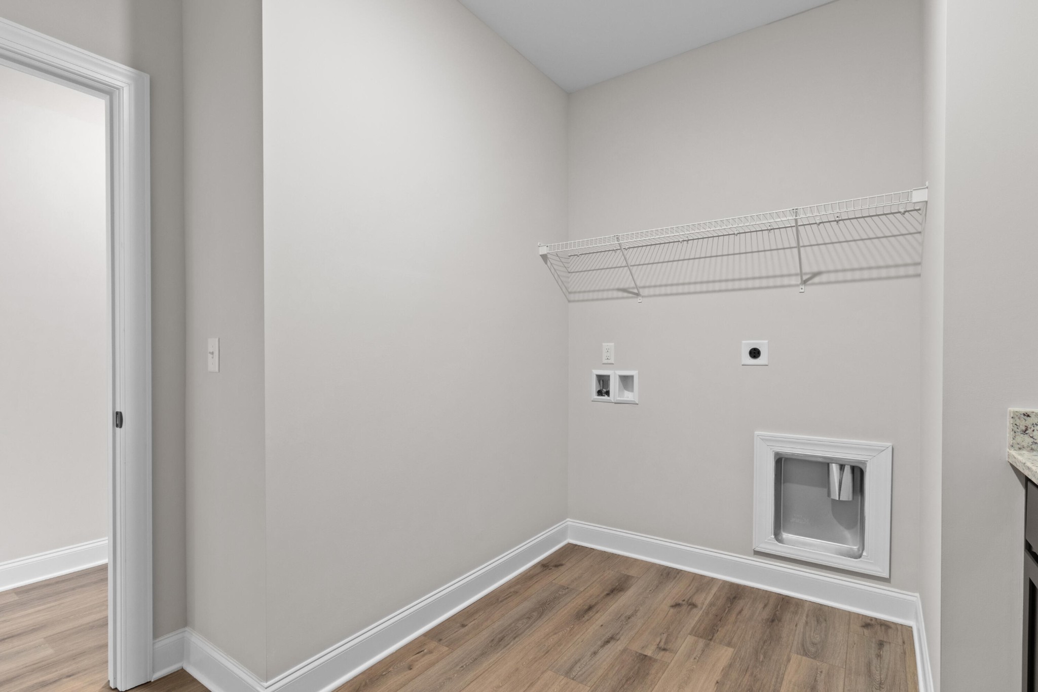 3530 Windmill Way Property Photo 15