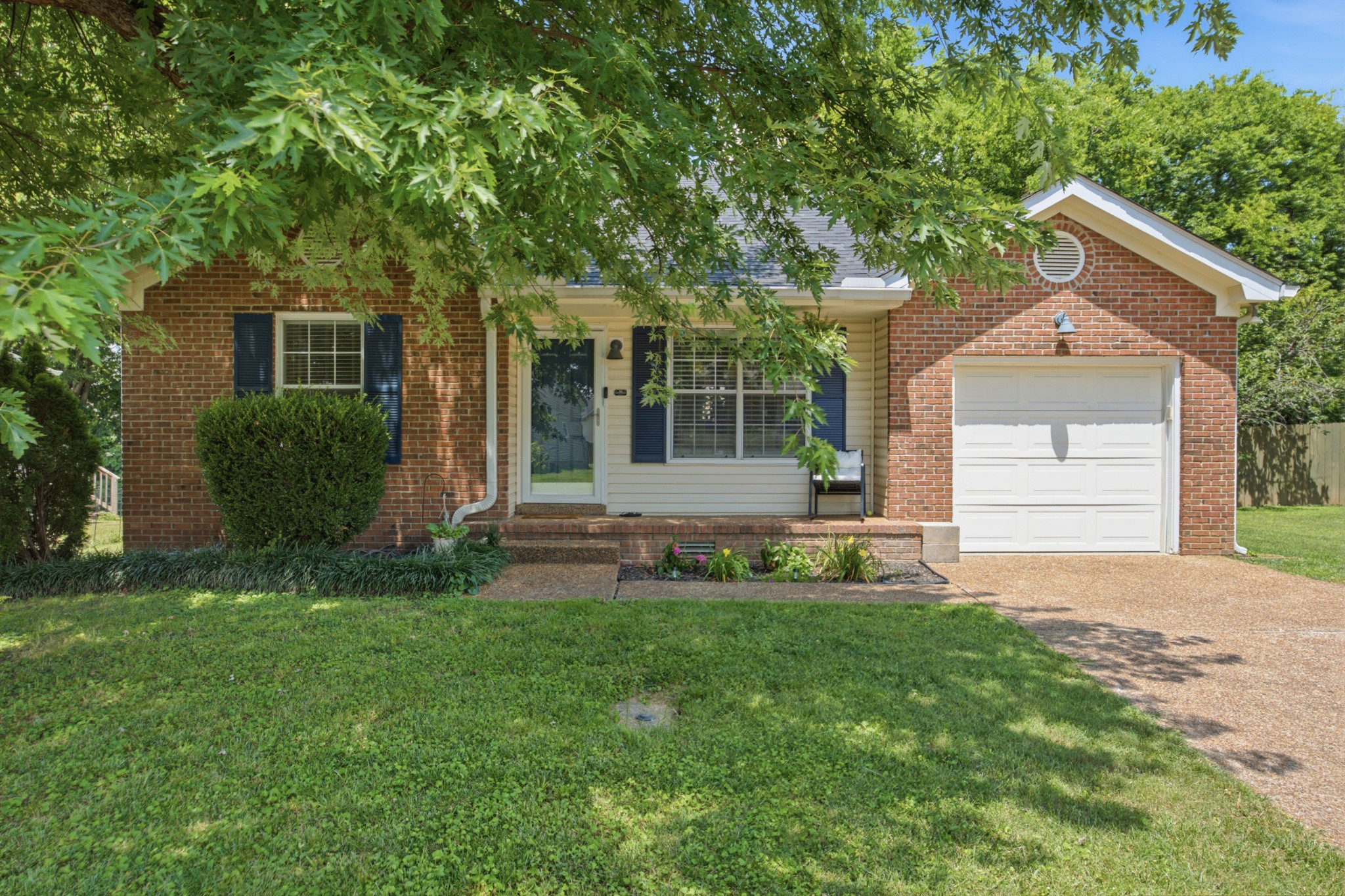 365 N Birchwood Dr Property Photo 1