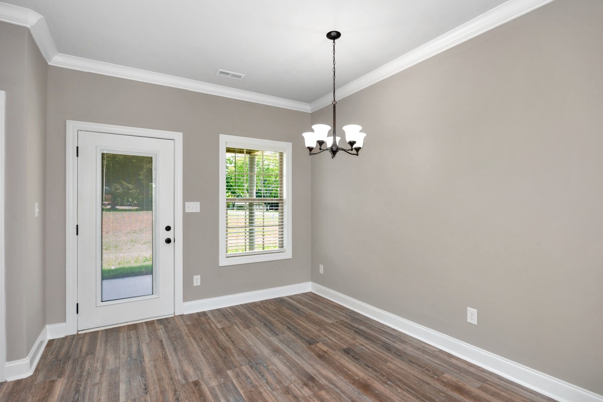 20077 Sandlin Road Property Photo 9
