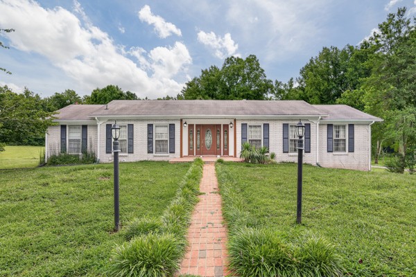 502 Corders Crossroads Rd Property Photo 2