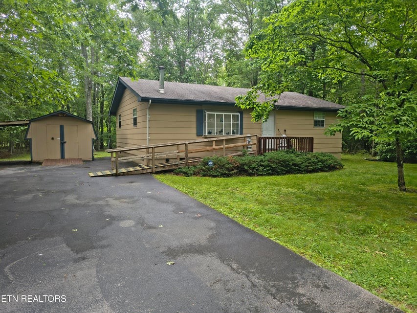 4007 Kato Dr Property Photo 1