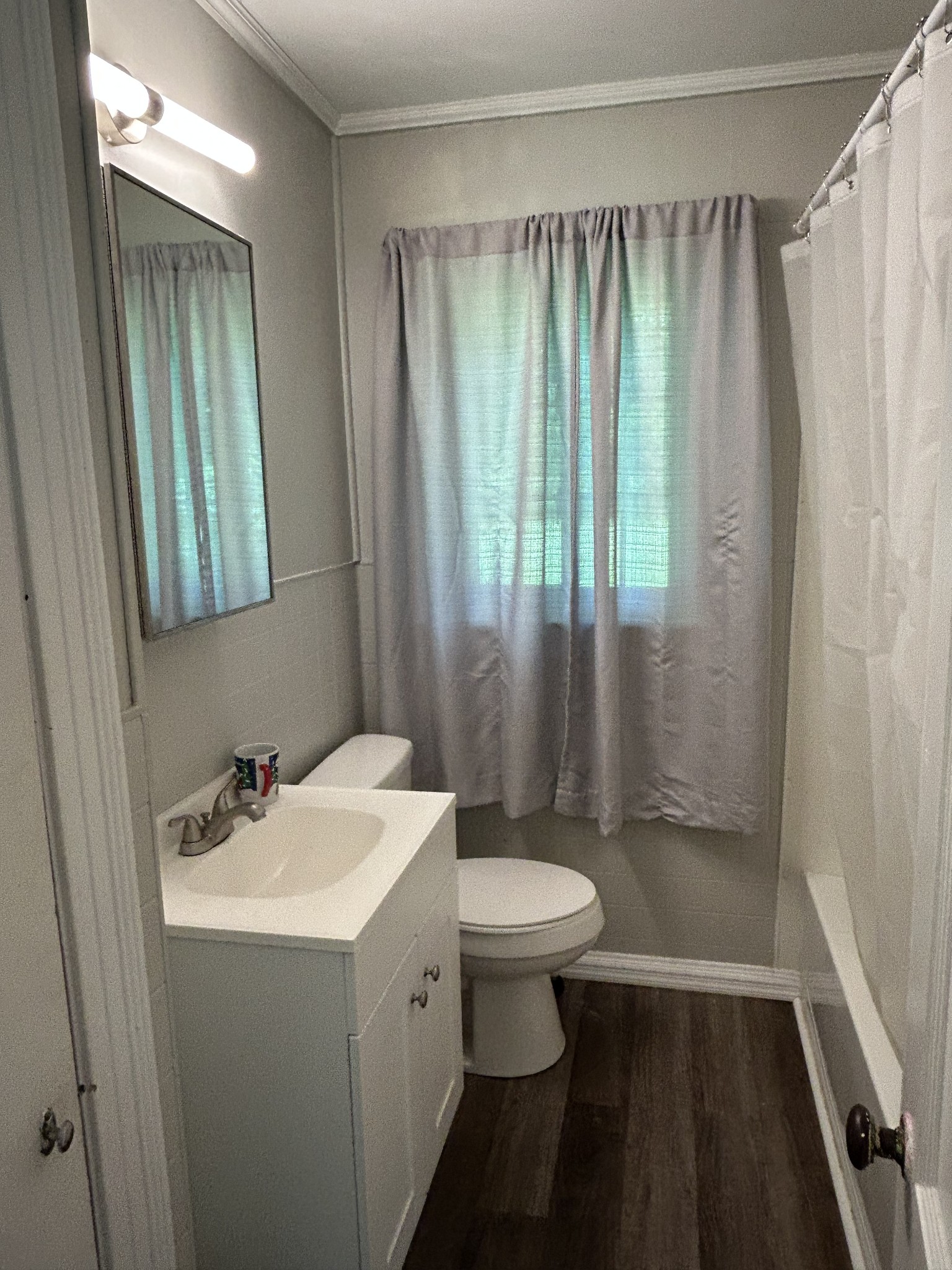 128 Sunset Ave Property Photo 8