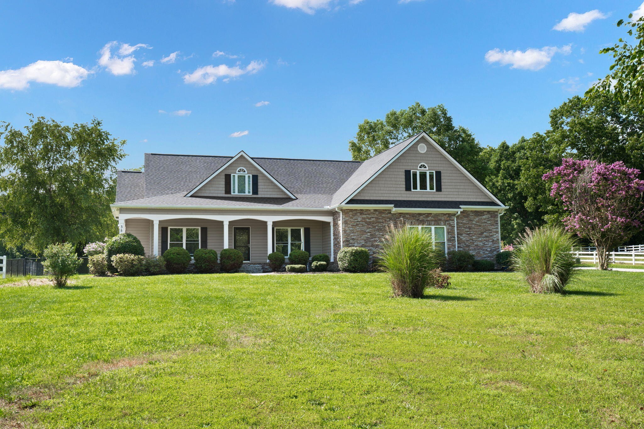 3517 Henson Gap Road Property Photo 2