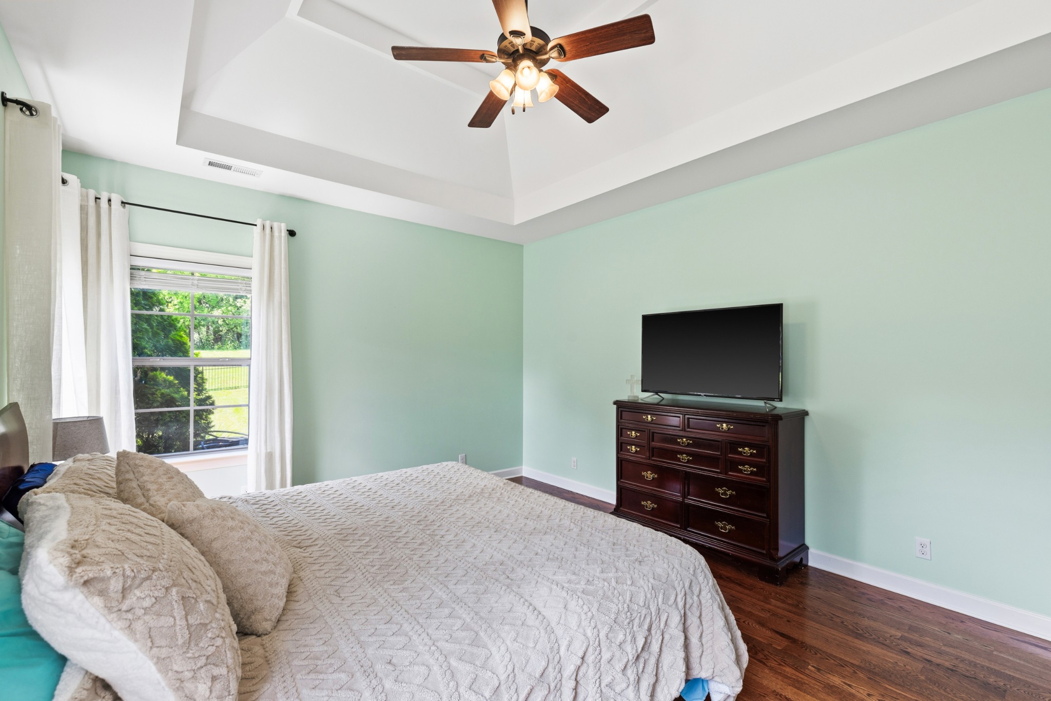 1007 Broughton Pl Property Photo 22