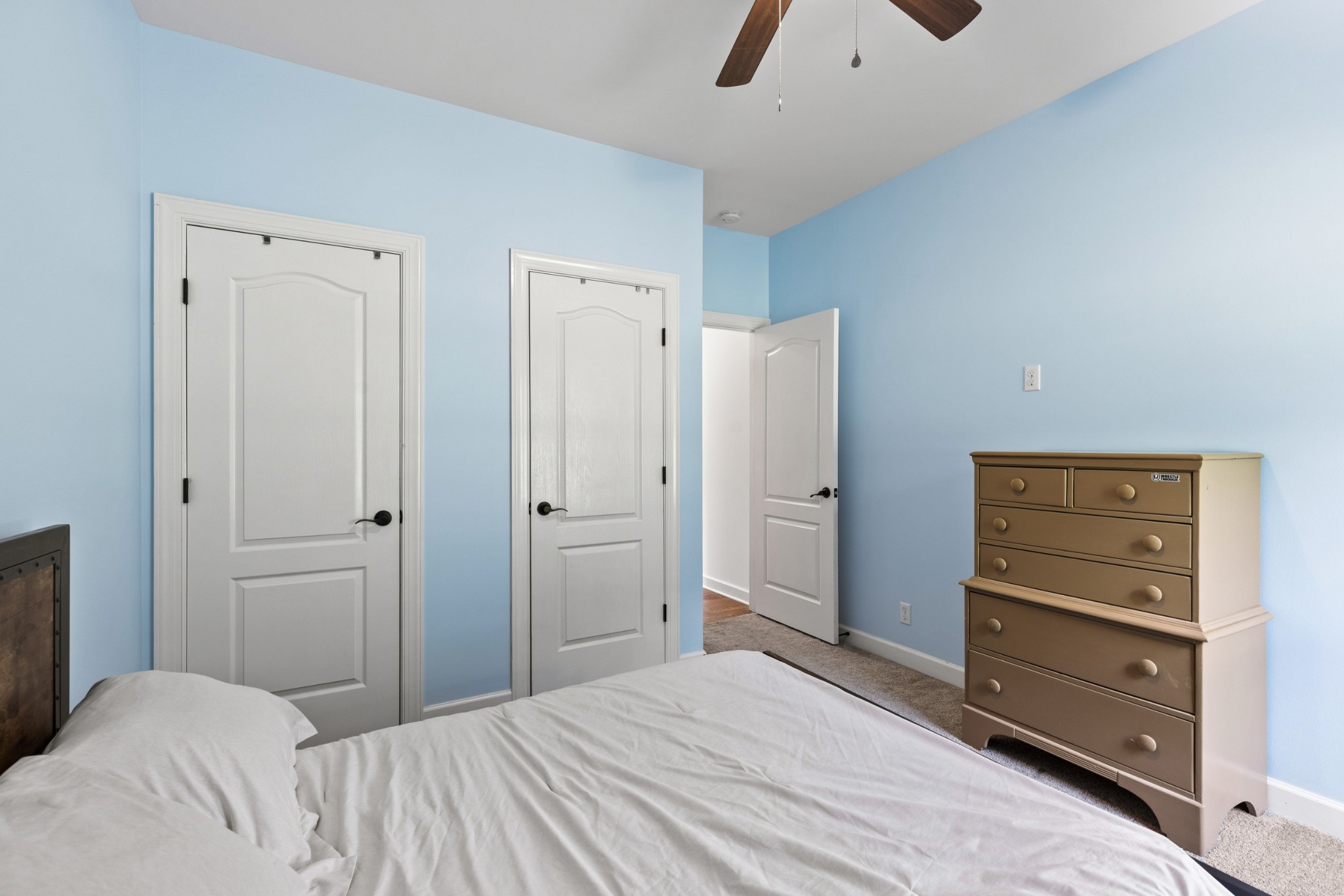 1007 Broughton Pl Property Photo 30