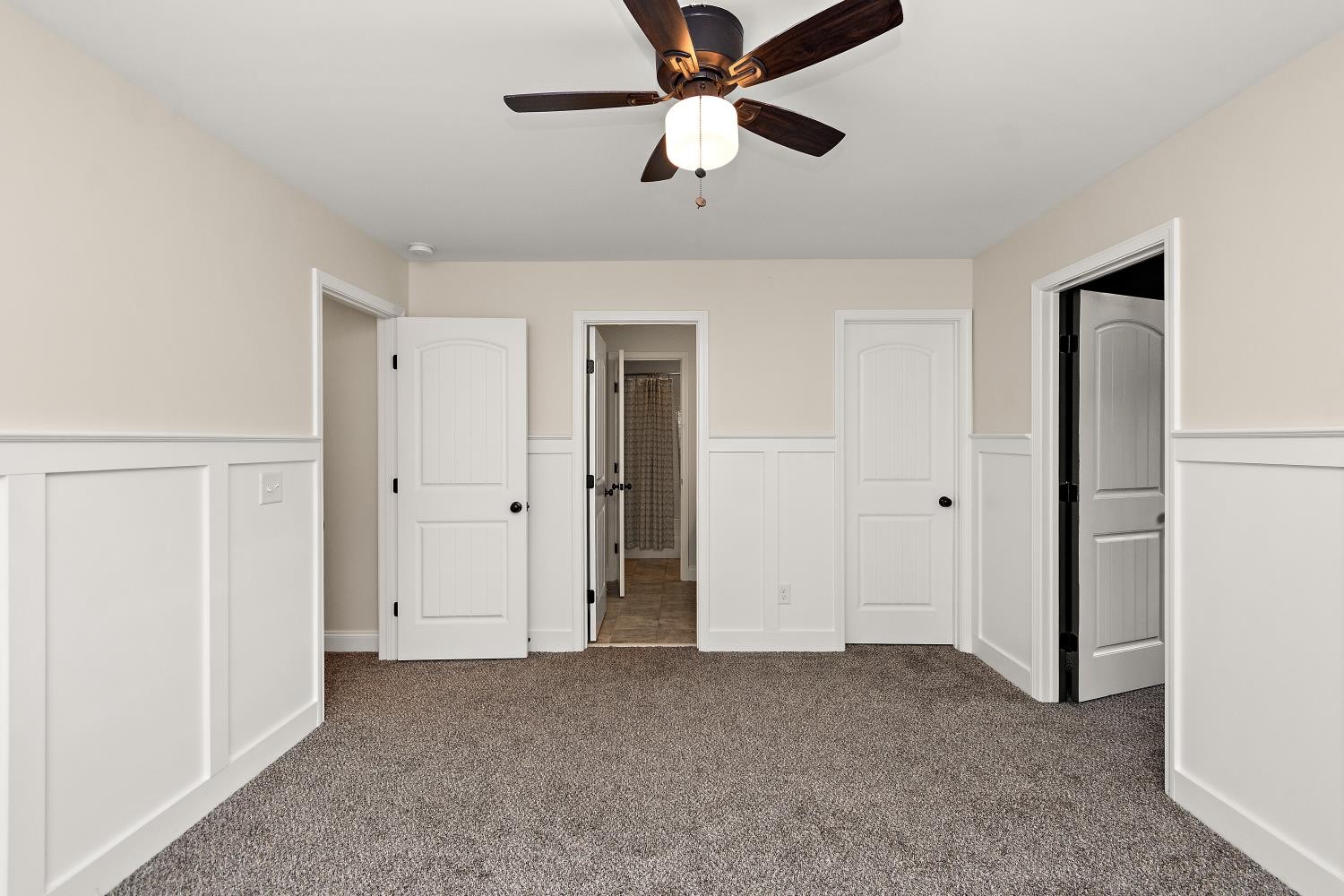 2549 Hessey Pass Property Photo 36