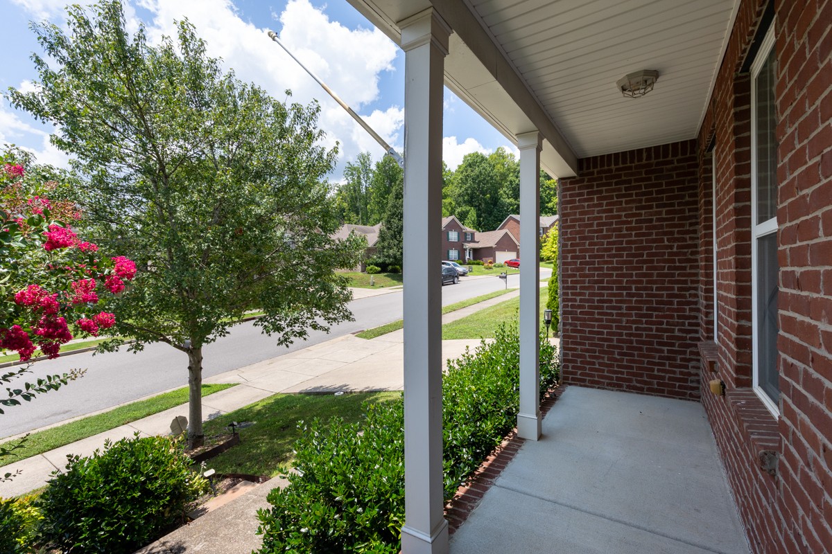 157 Blackpool Dr Property Photo 5